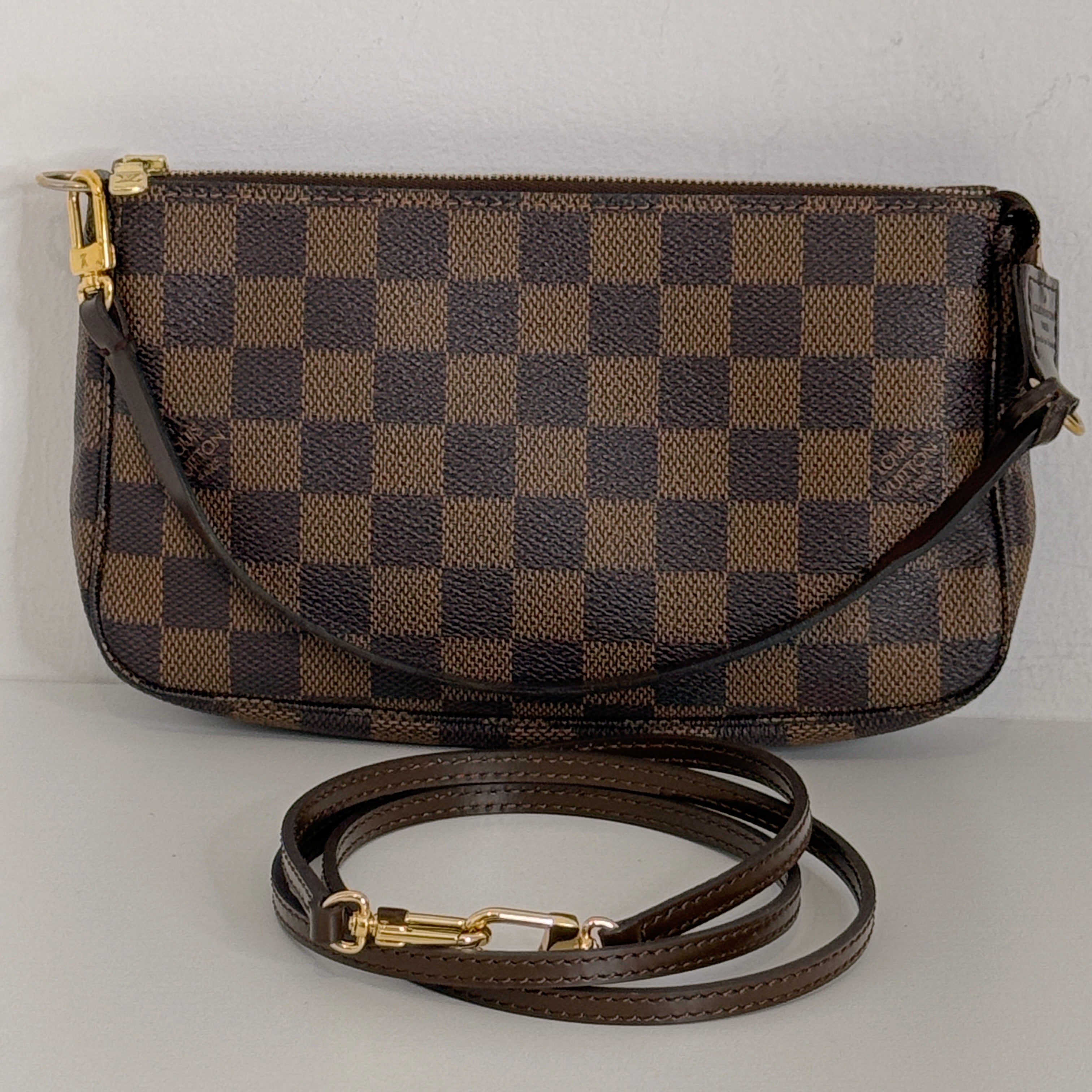 Damier Ebene Pochette Accessories