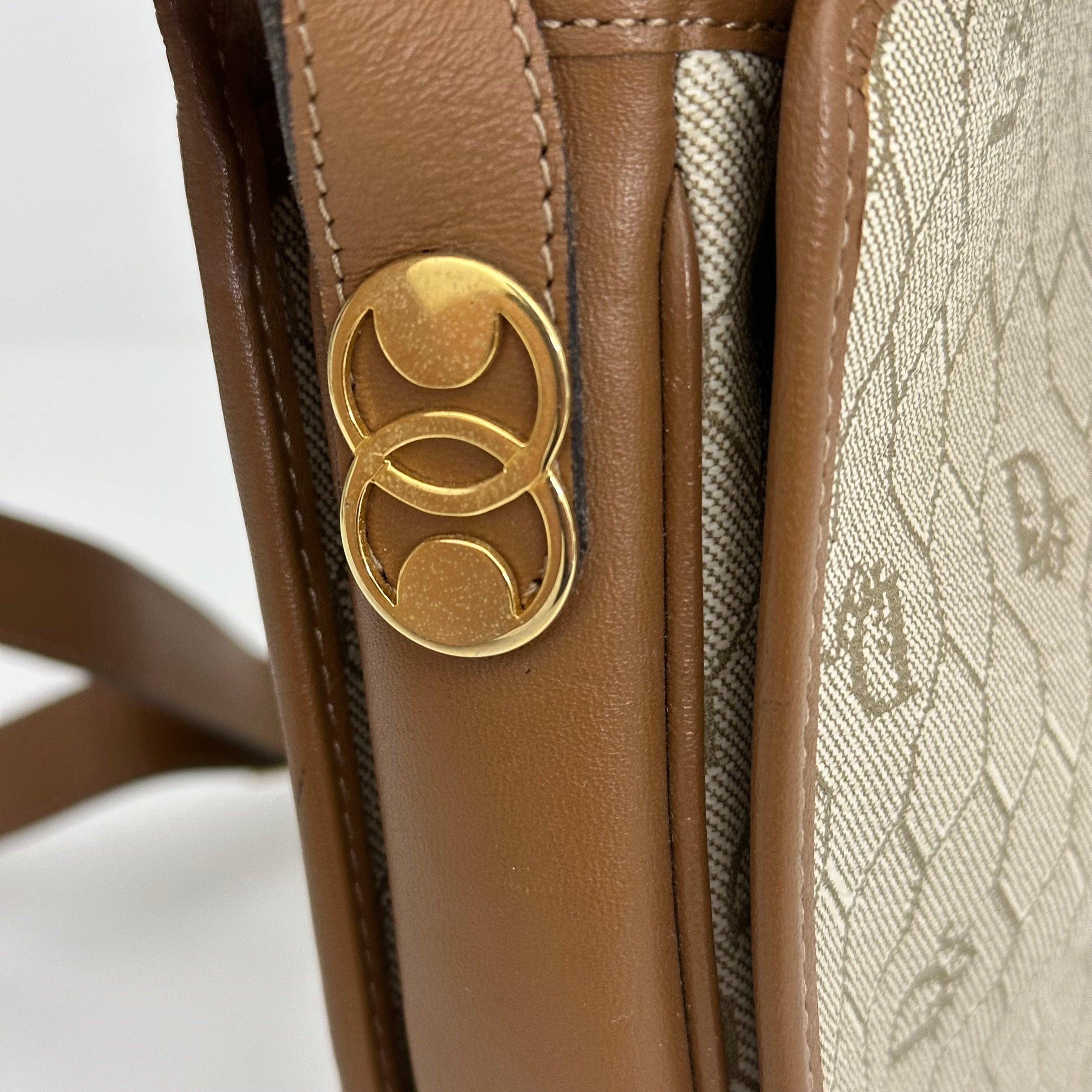 Vintage Honeycomb Crossbody