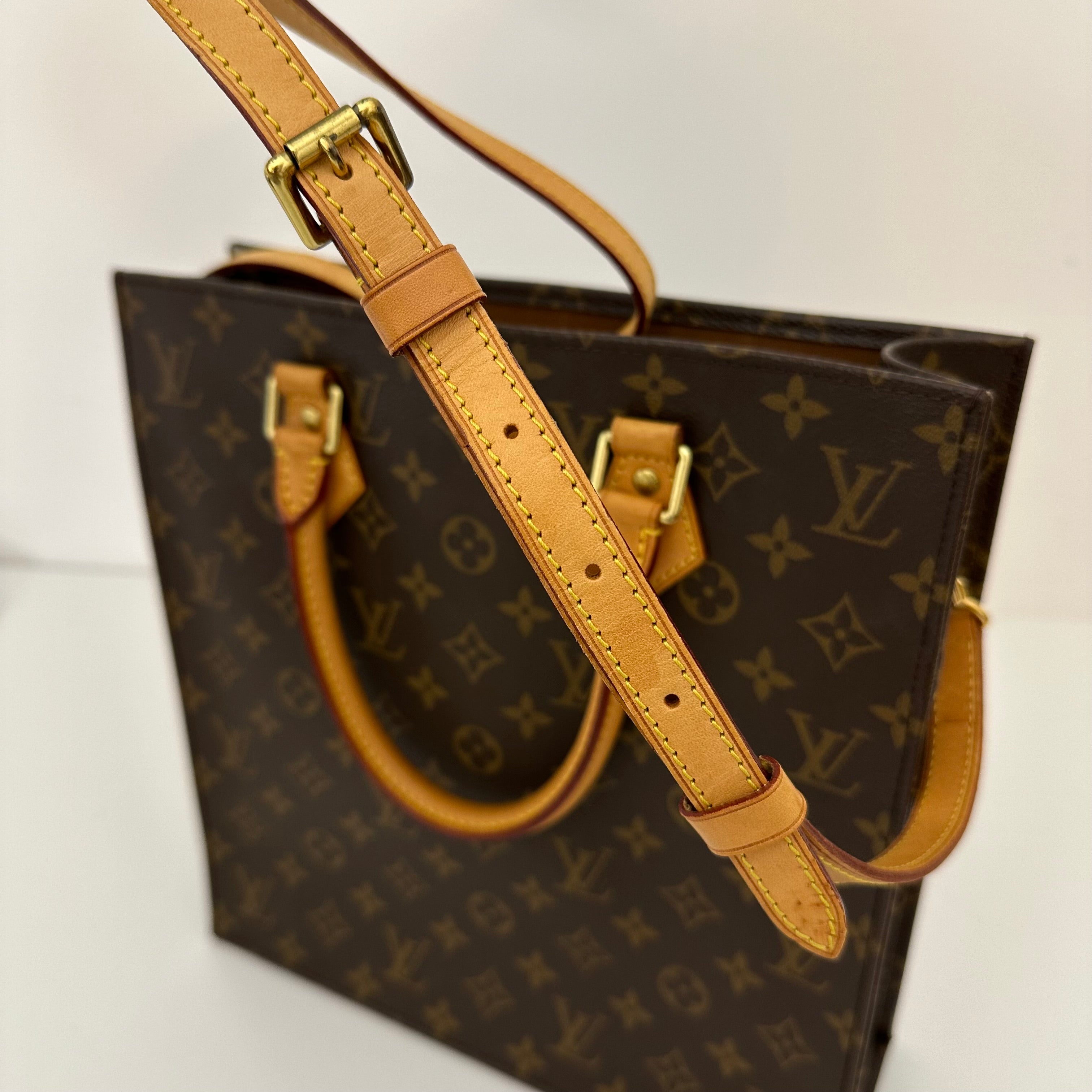 Monogram Sac Plat PM
