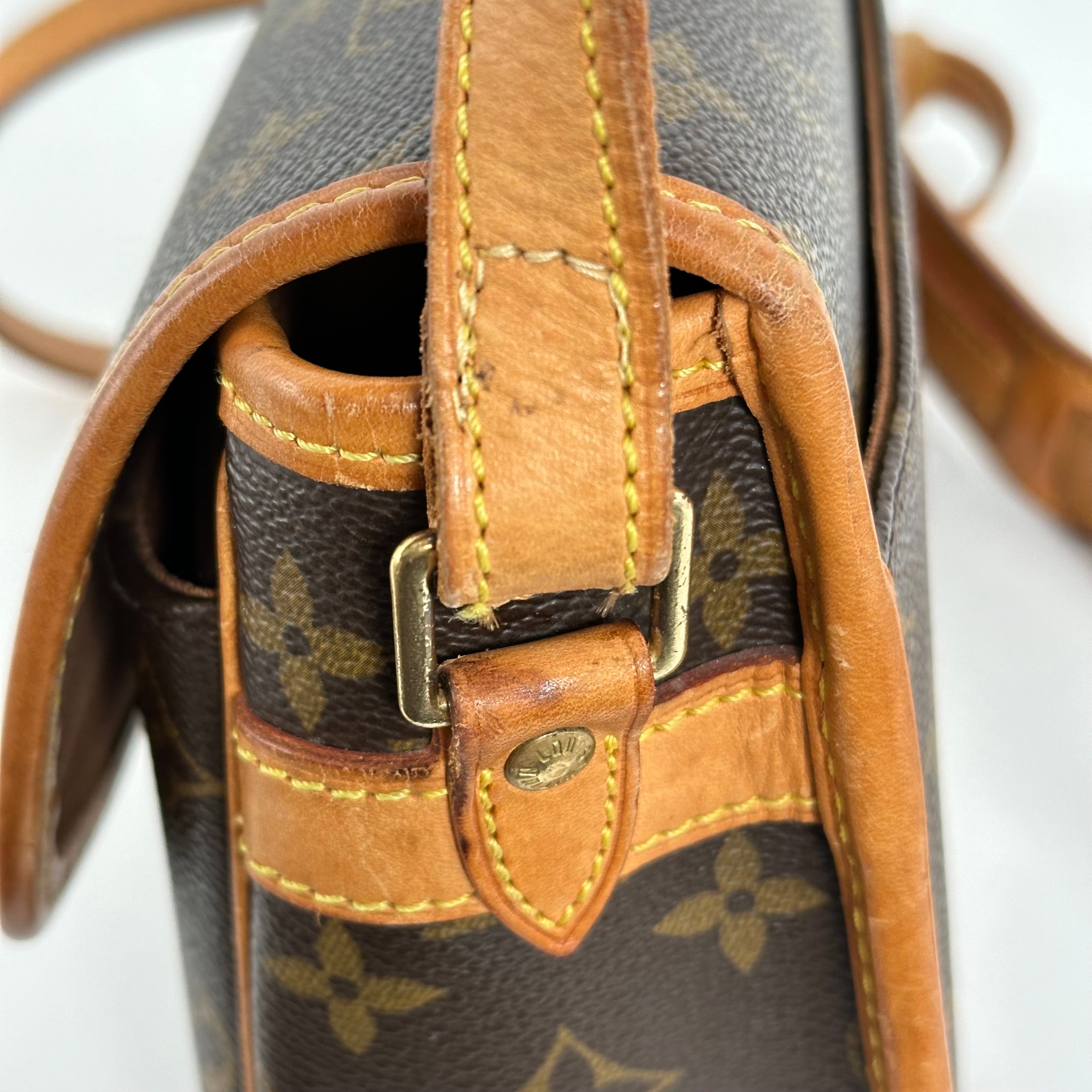 Monogram Sologne