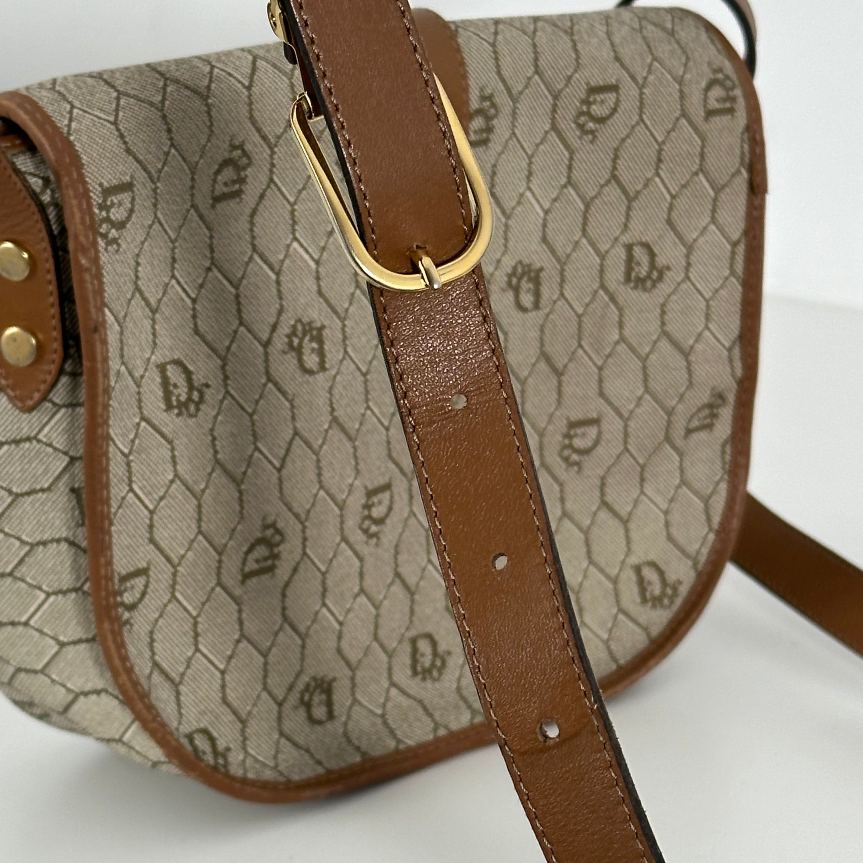 Beige Honeycomb Crossbody