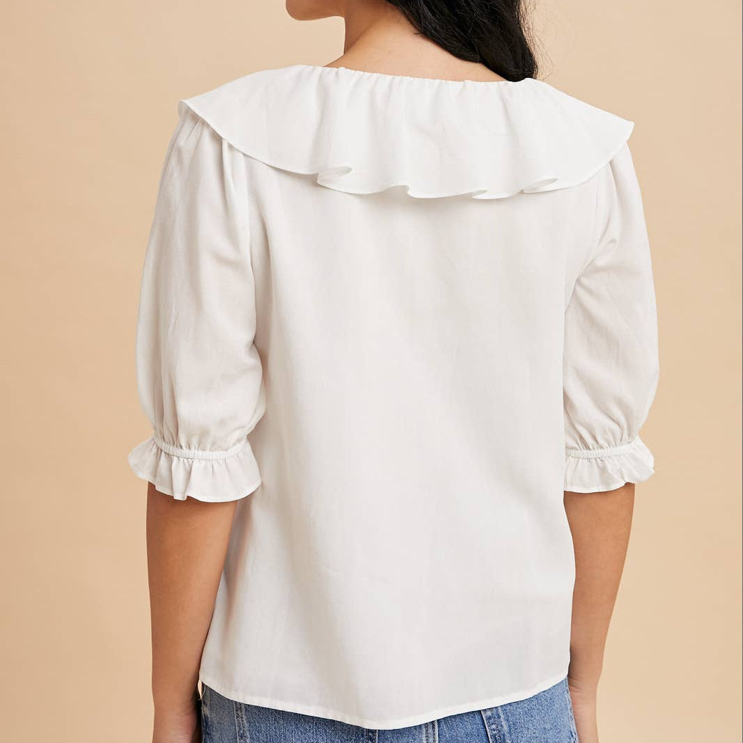 RUFFLED COLLAR BLOUSE