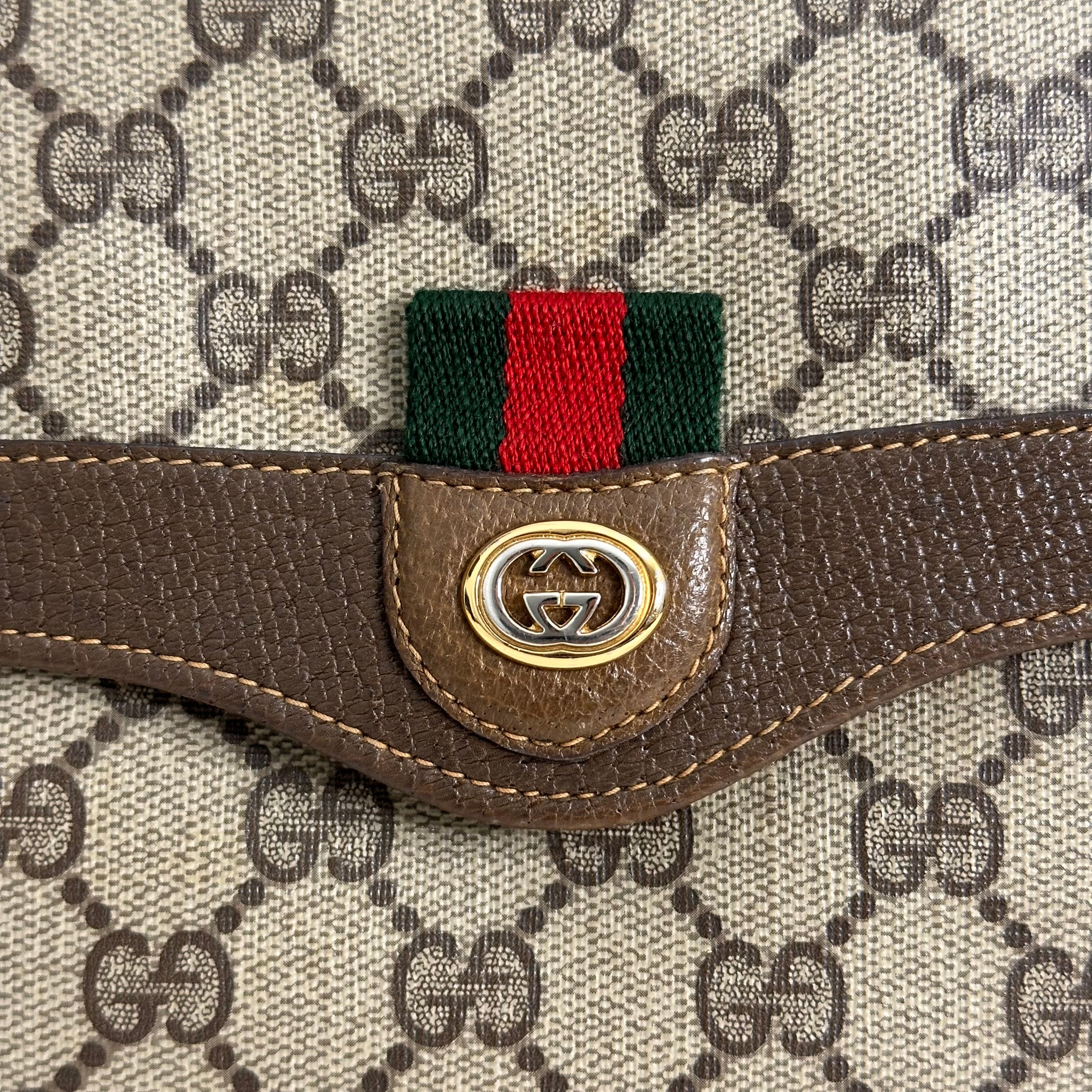 GG Supreme Crossbody Bag
