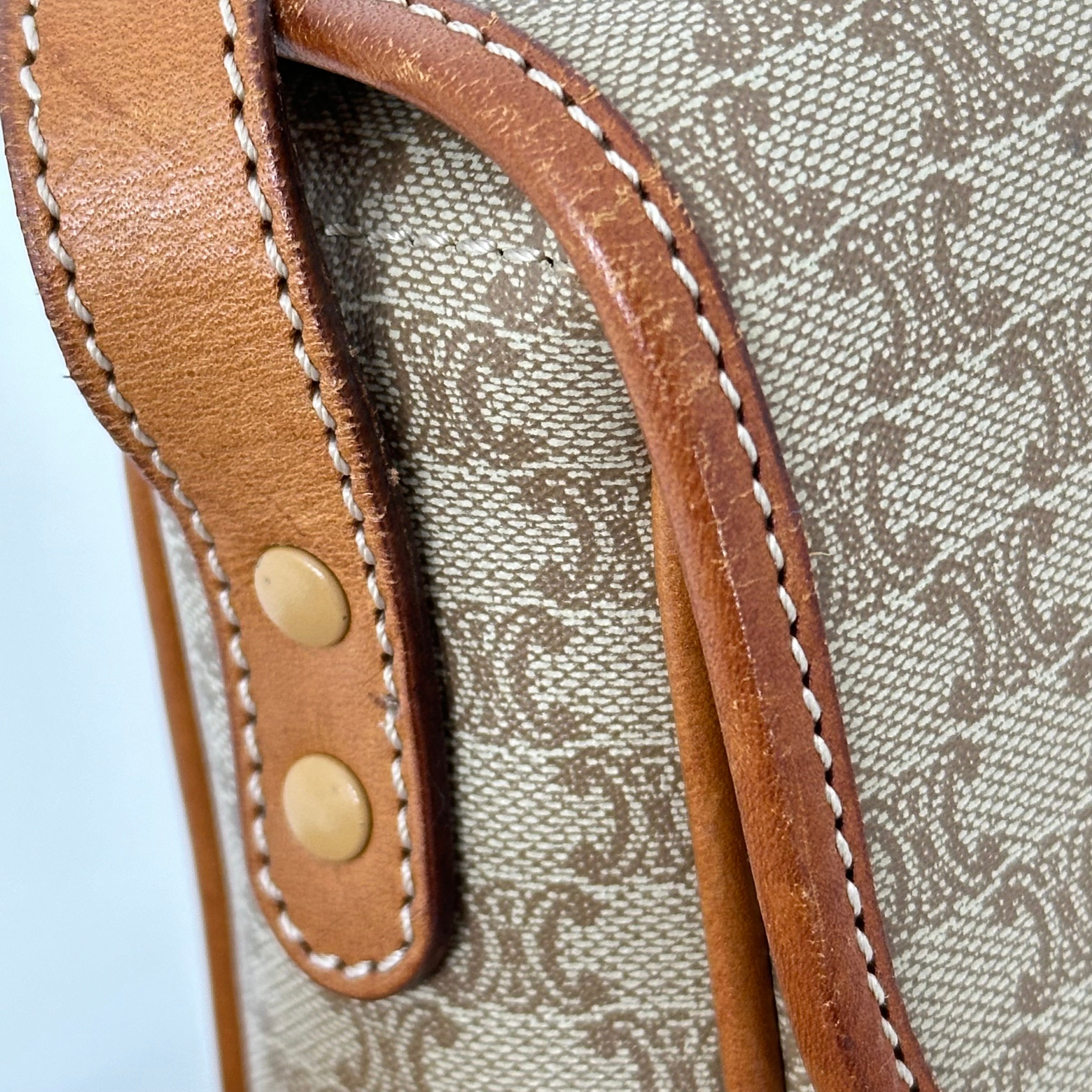Mini Vintage Macadam Crossbody