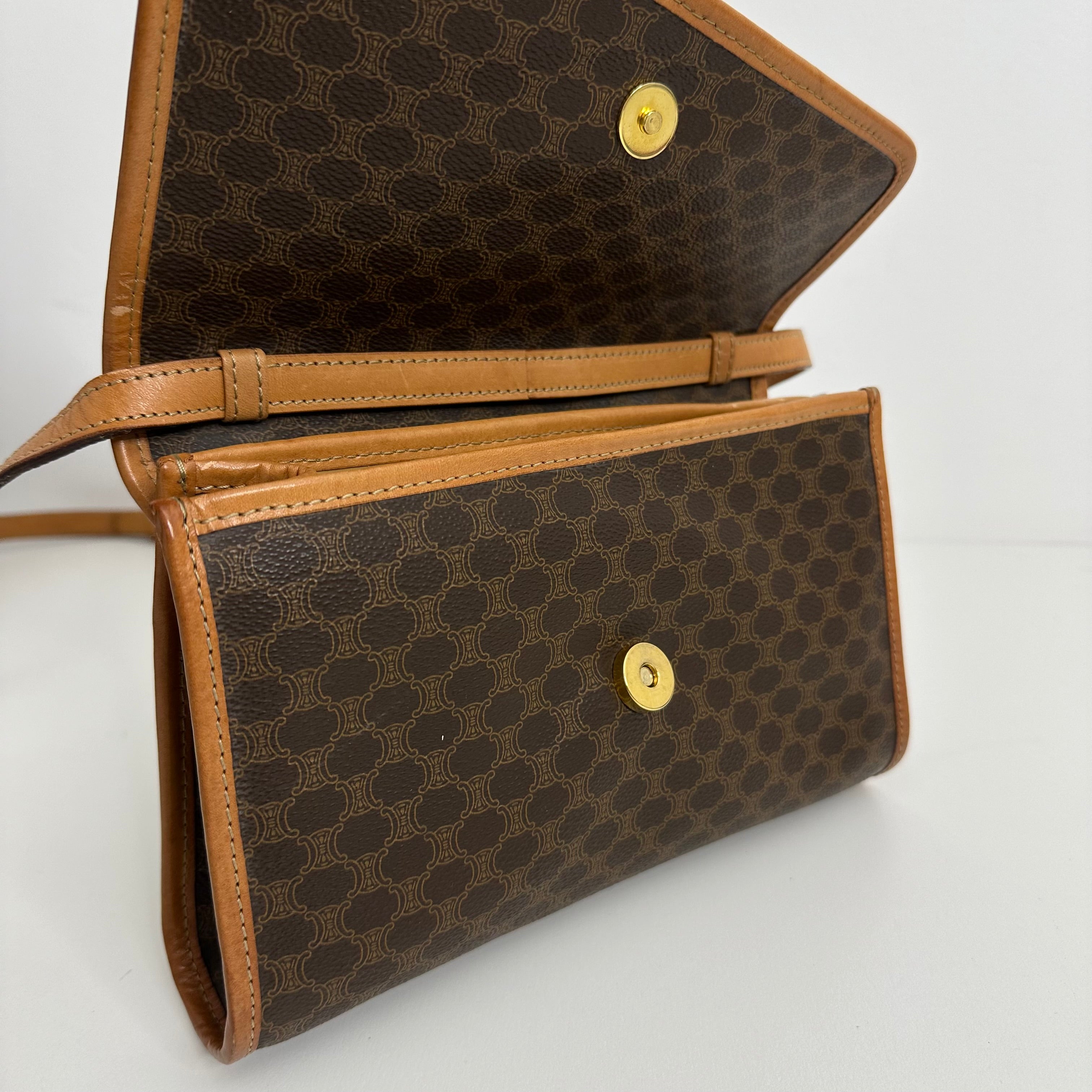 Macadam Envelope Crossbody