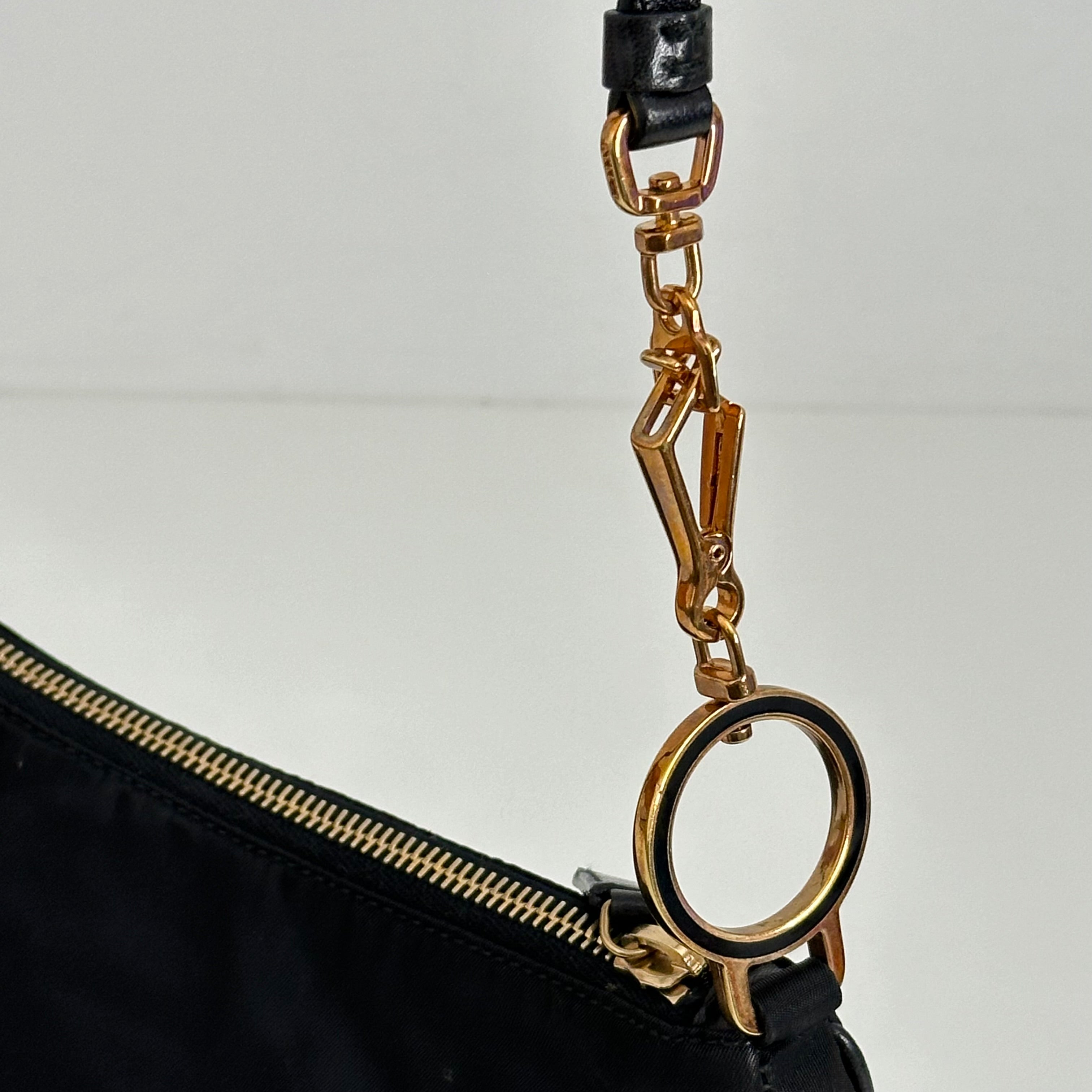 Nylon Ring Pochette