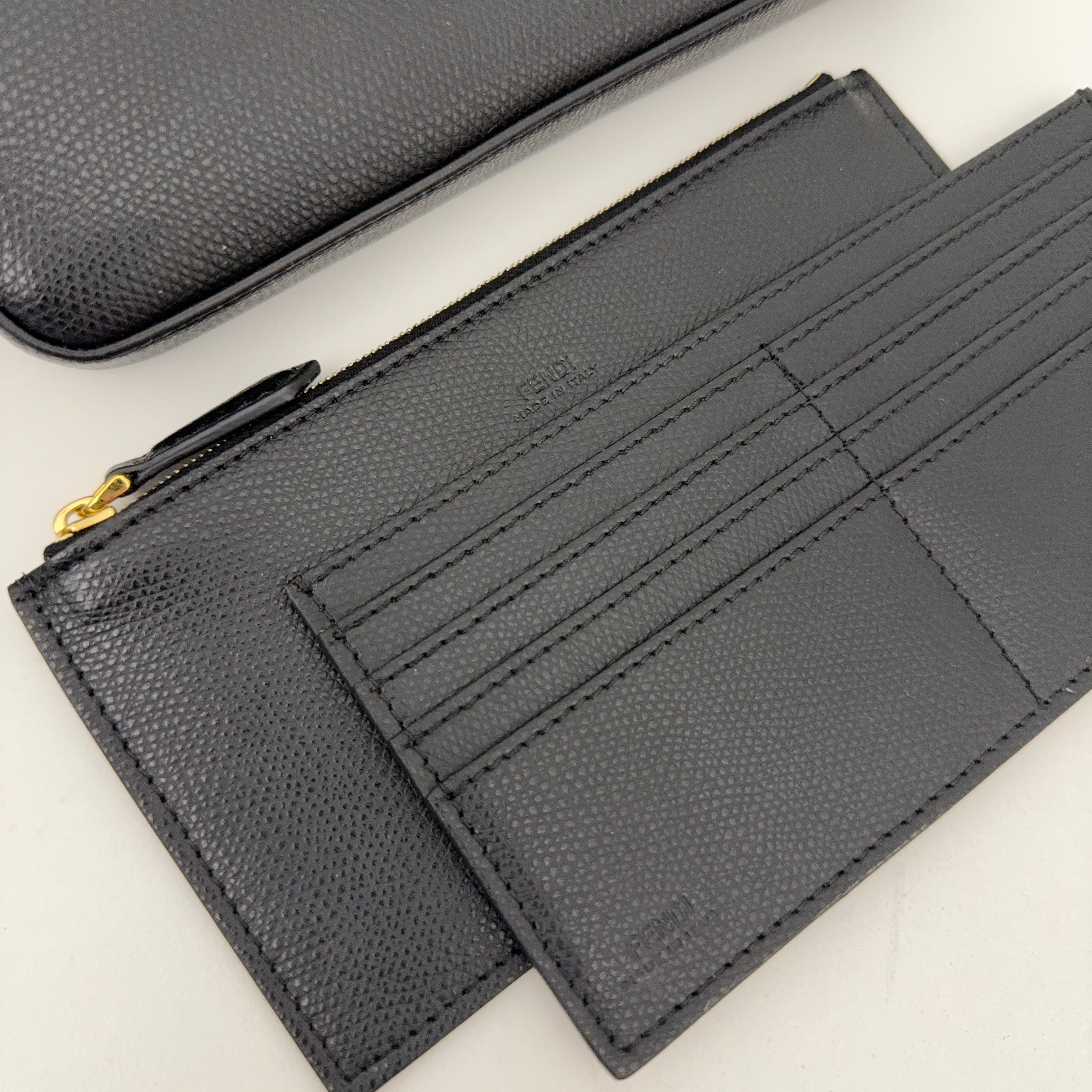 Continental Envelope Wallet on Chain
