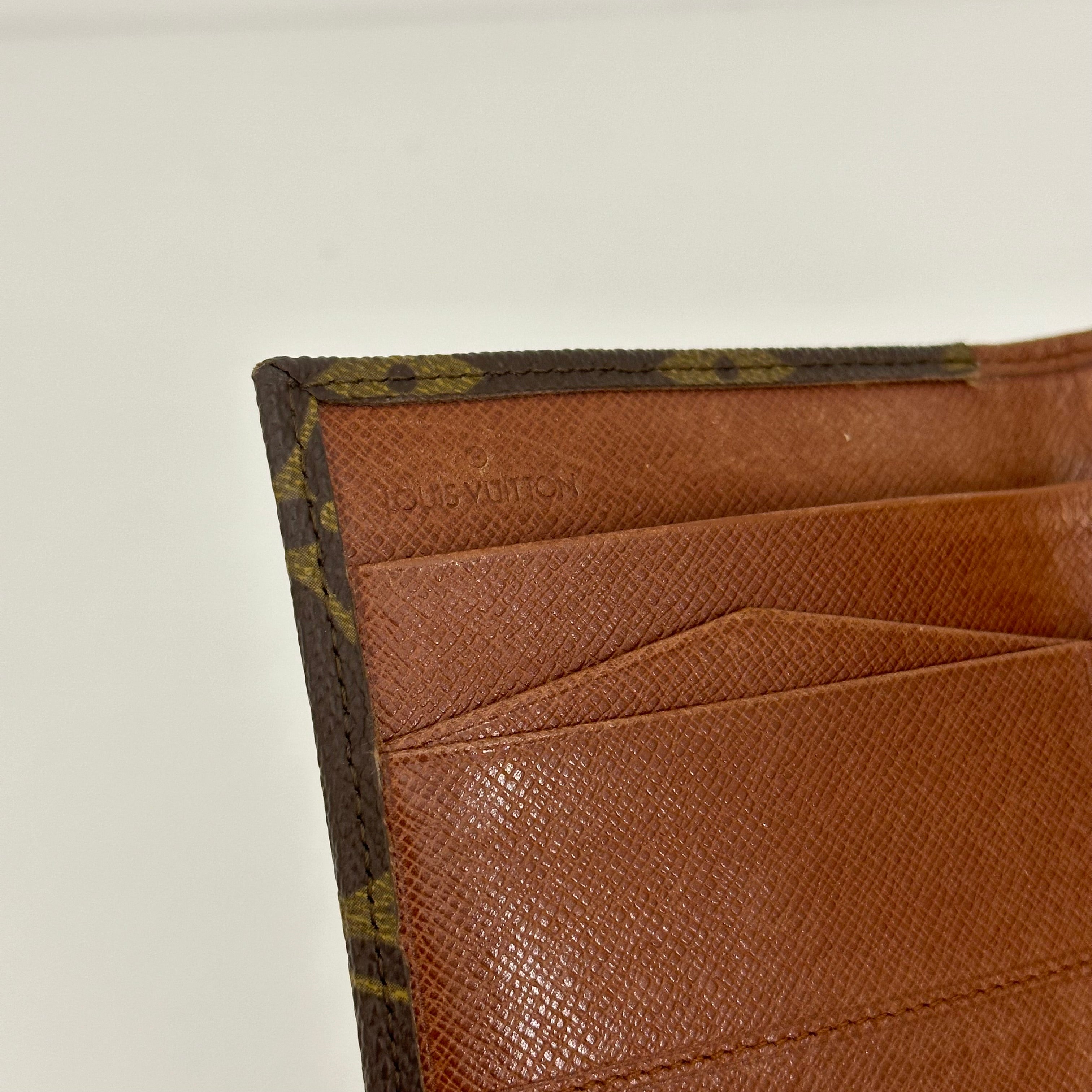 Double Snap Wallet