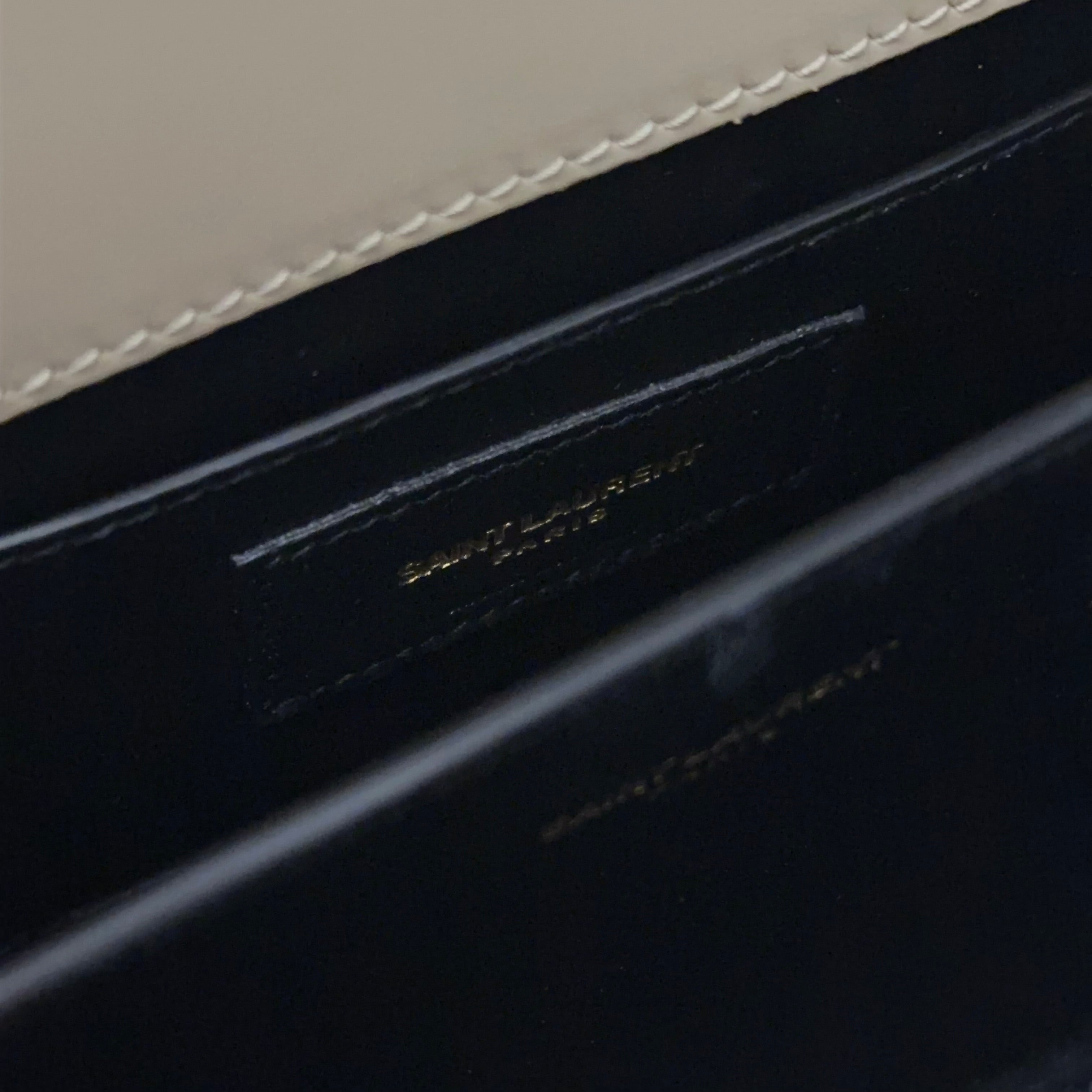 Medium Cassandra Top Handle