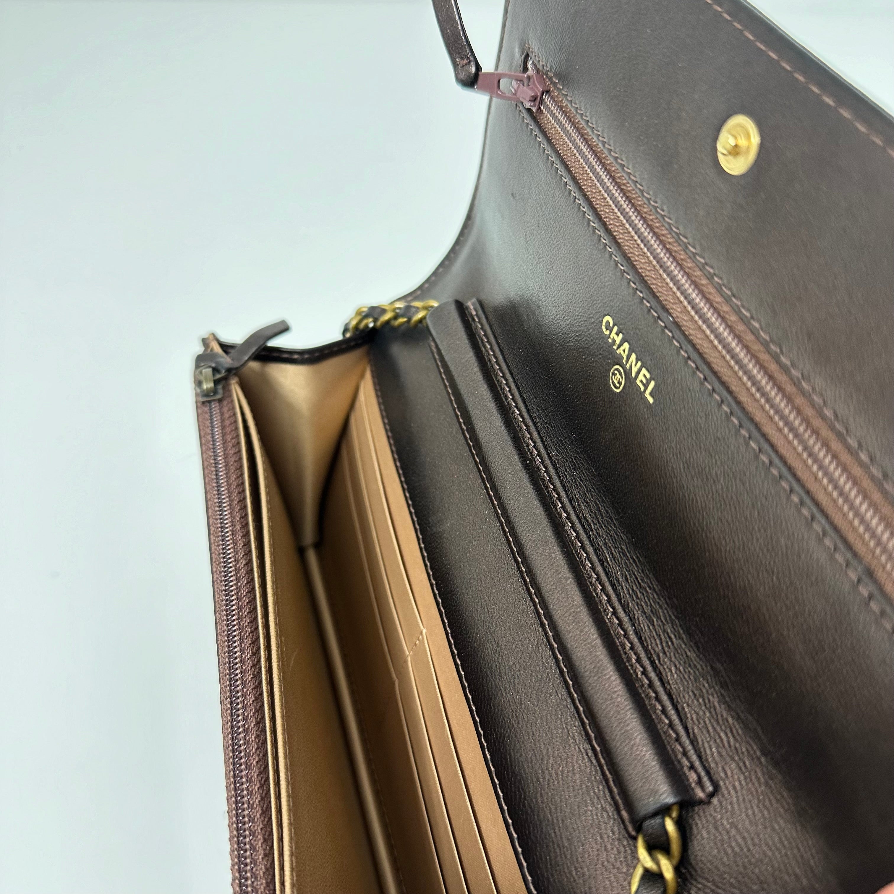Bronze Camelia WOC
