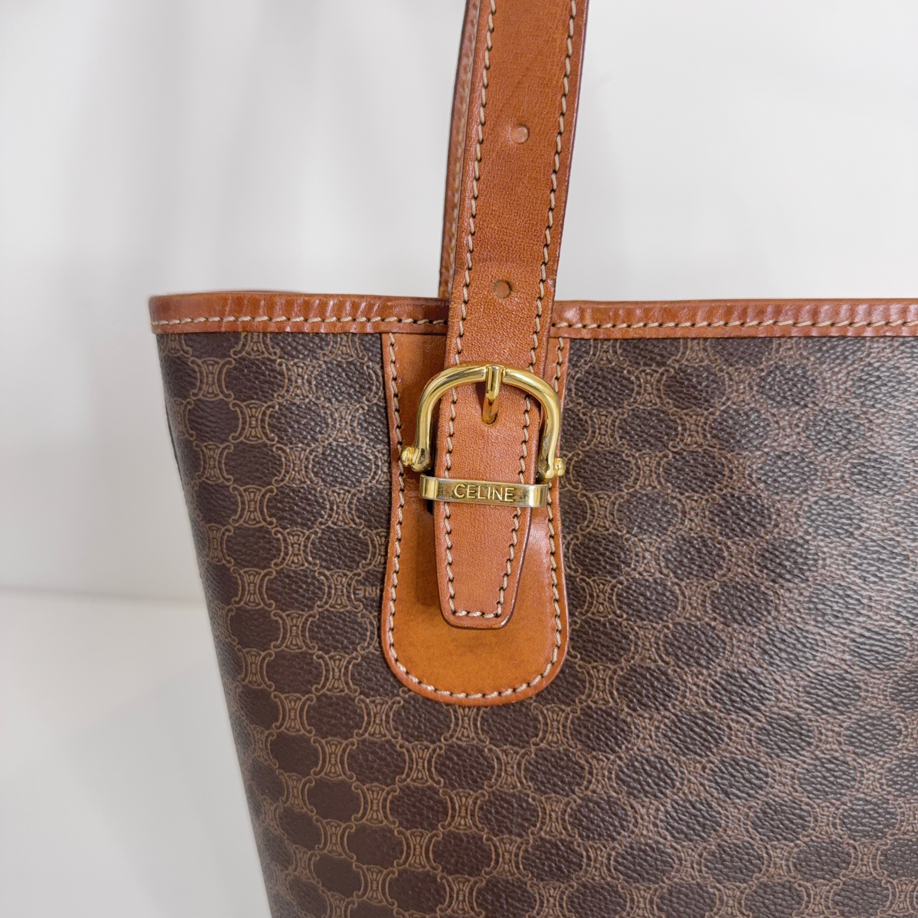 Macadam Bucket Bag