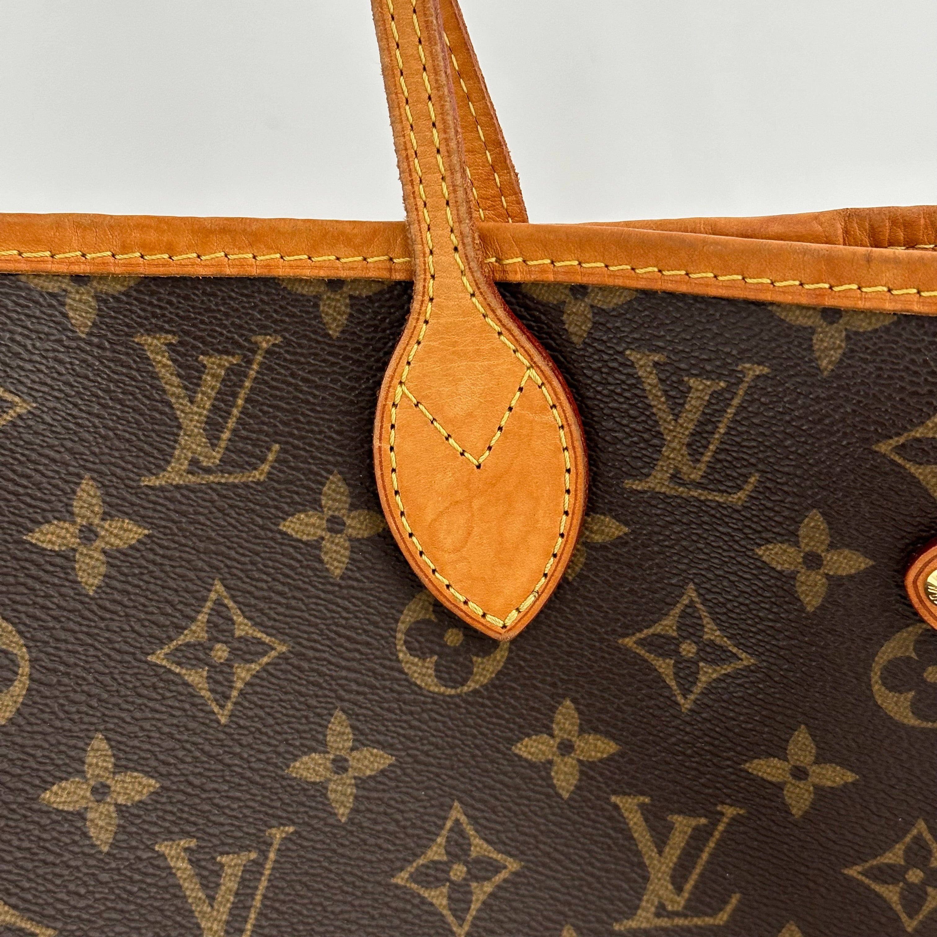 Neverfull MM - Peony w/ Pouch