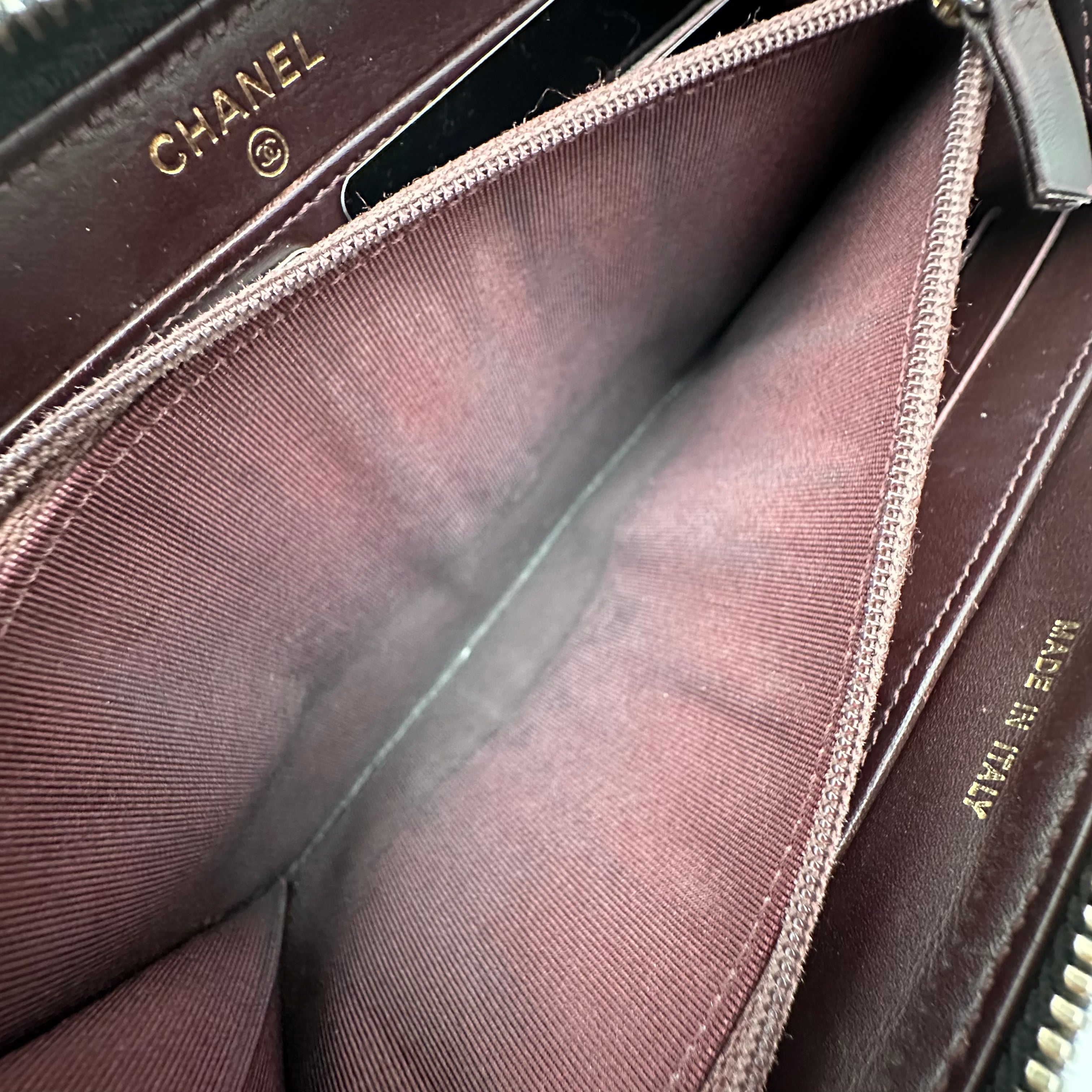 Large Caviar Zippy Wallet