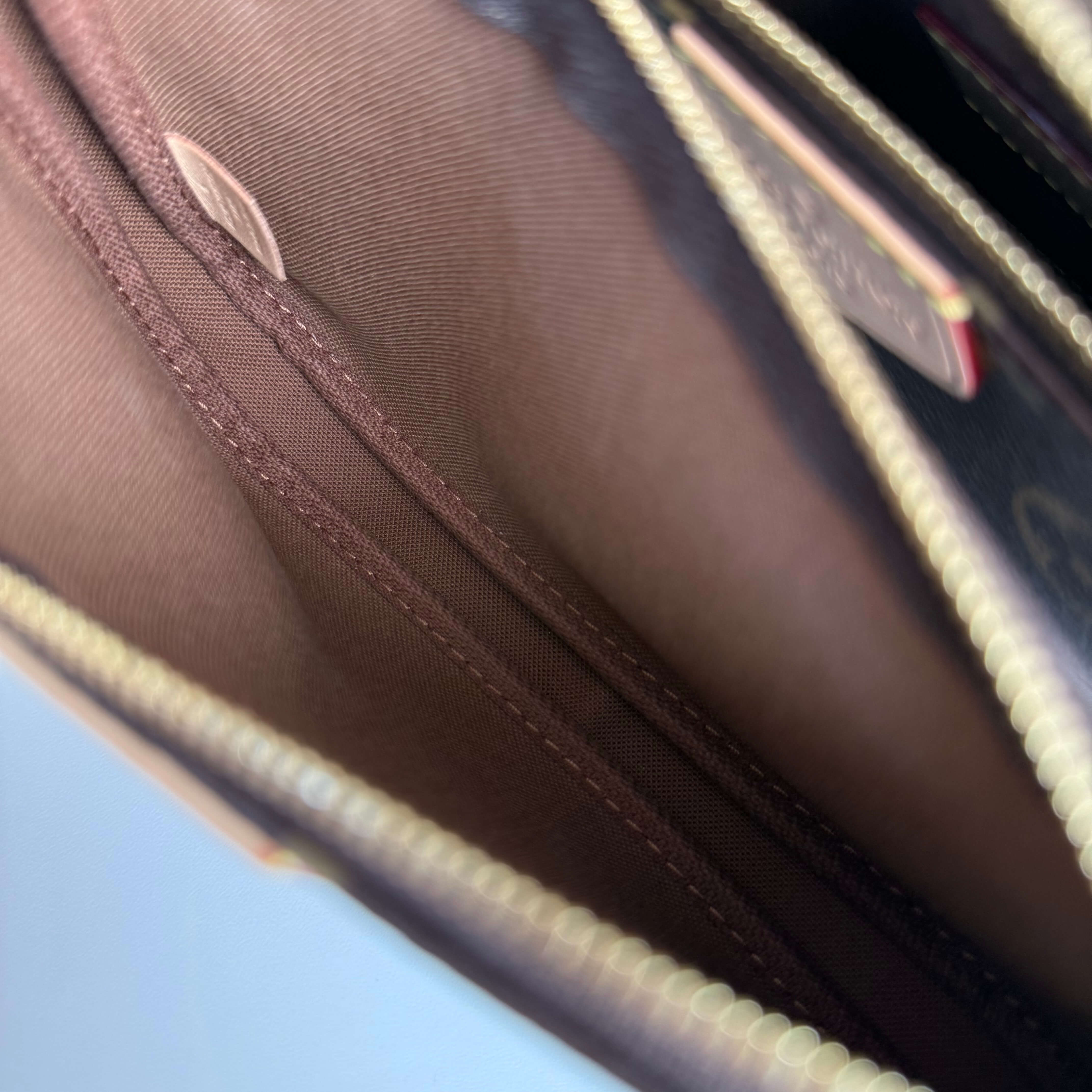 Khaki Multi Pochette