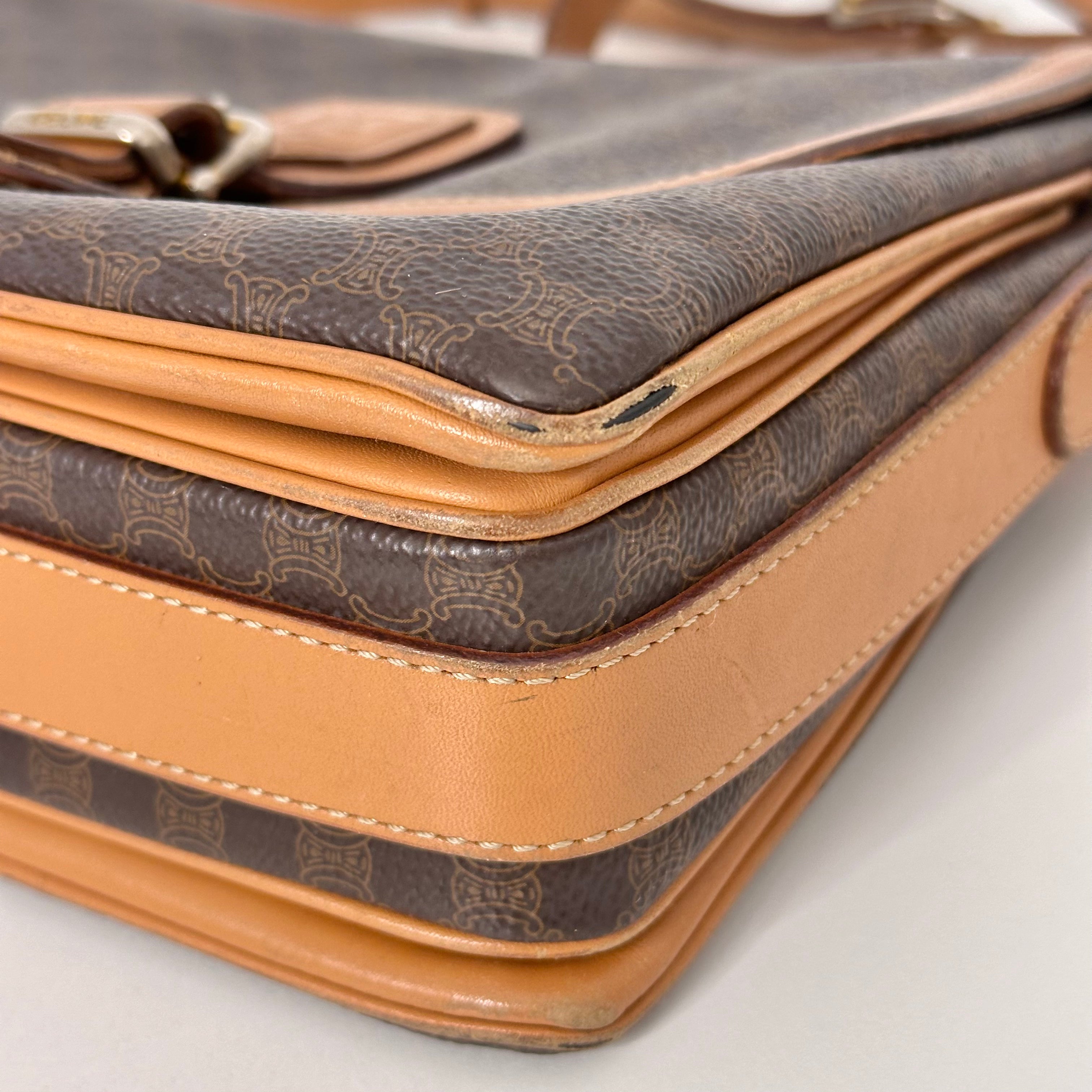 Macadam Crossbody