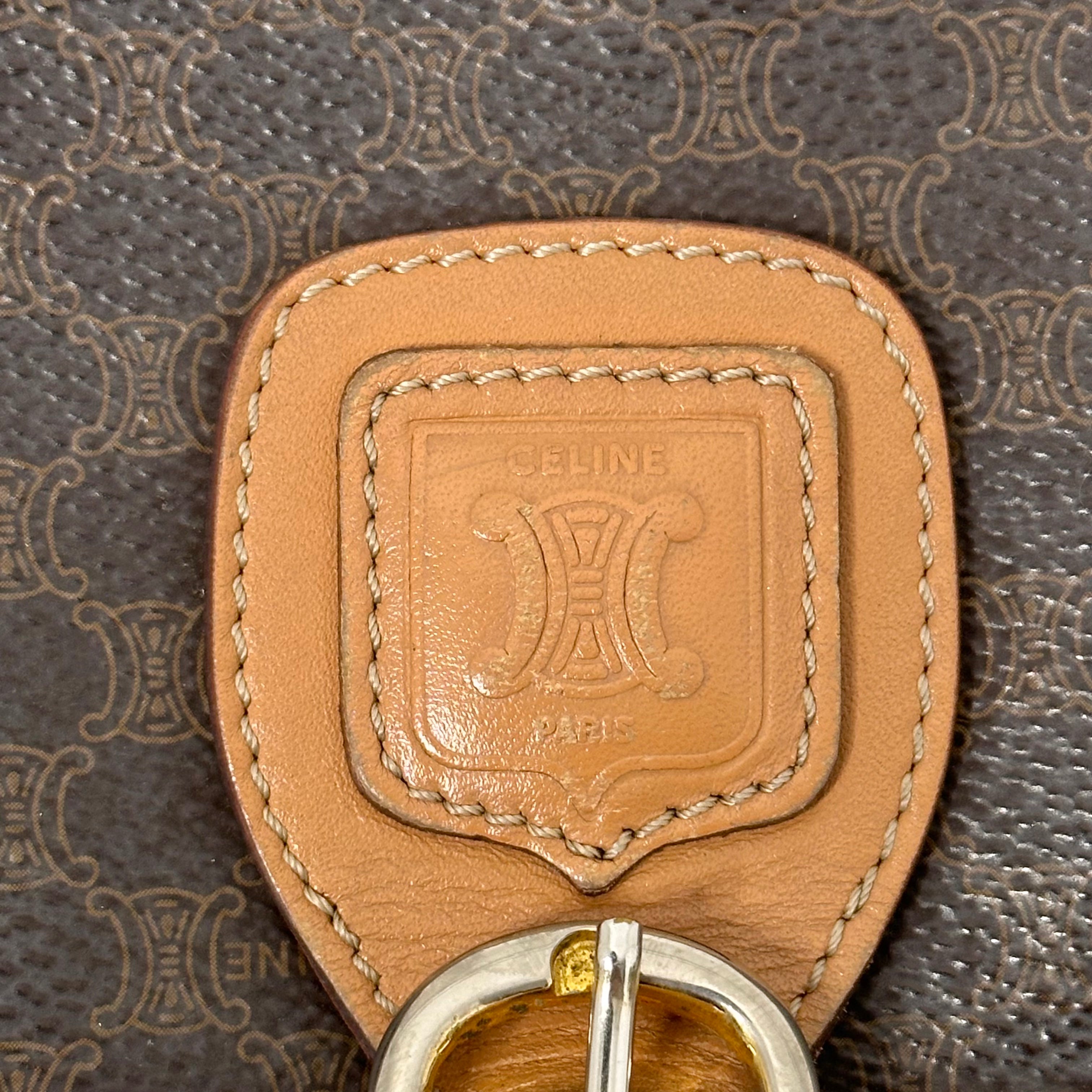 Macadam Crossbody