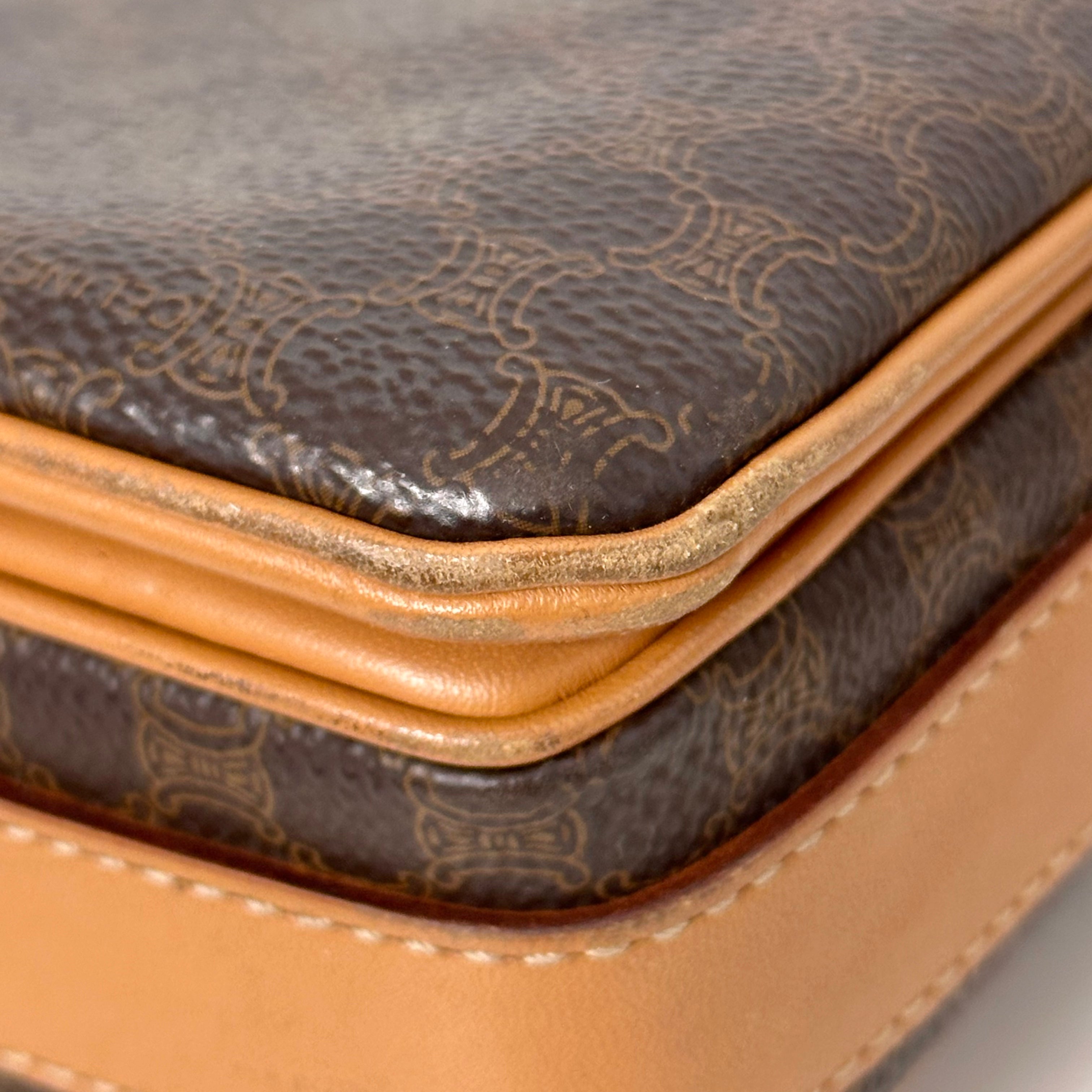 Macadam Crossbody