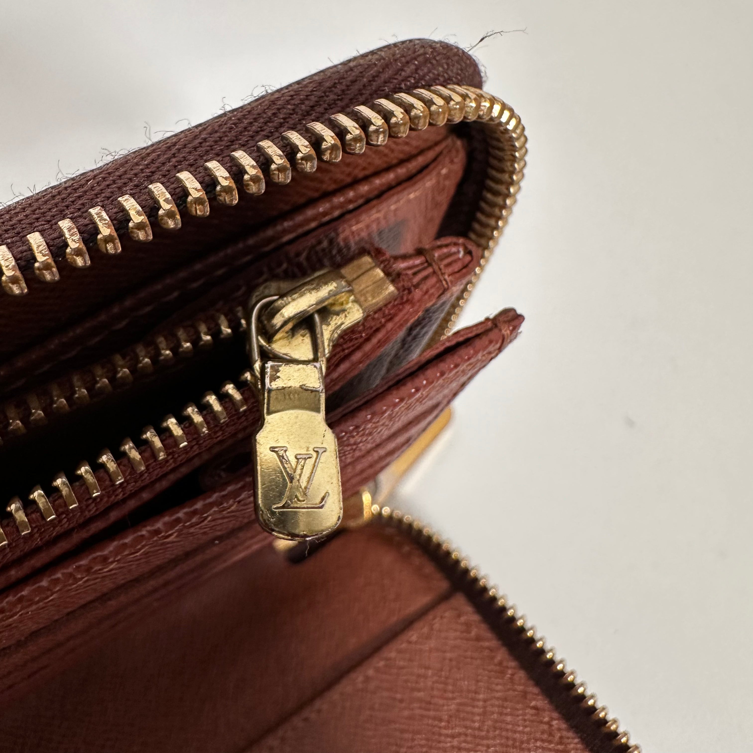 Zippy Organizer