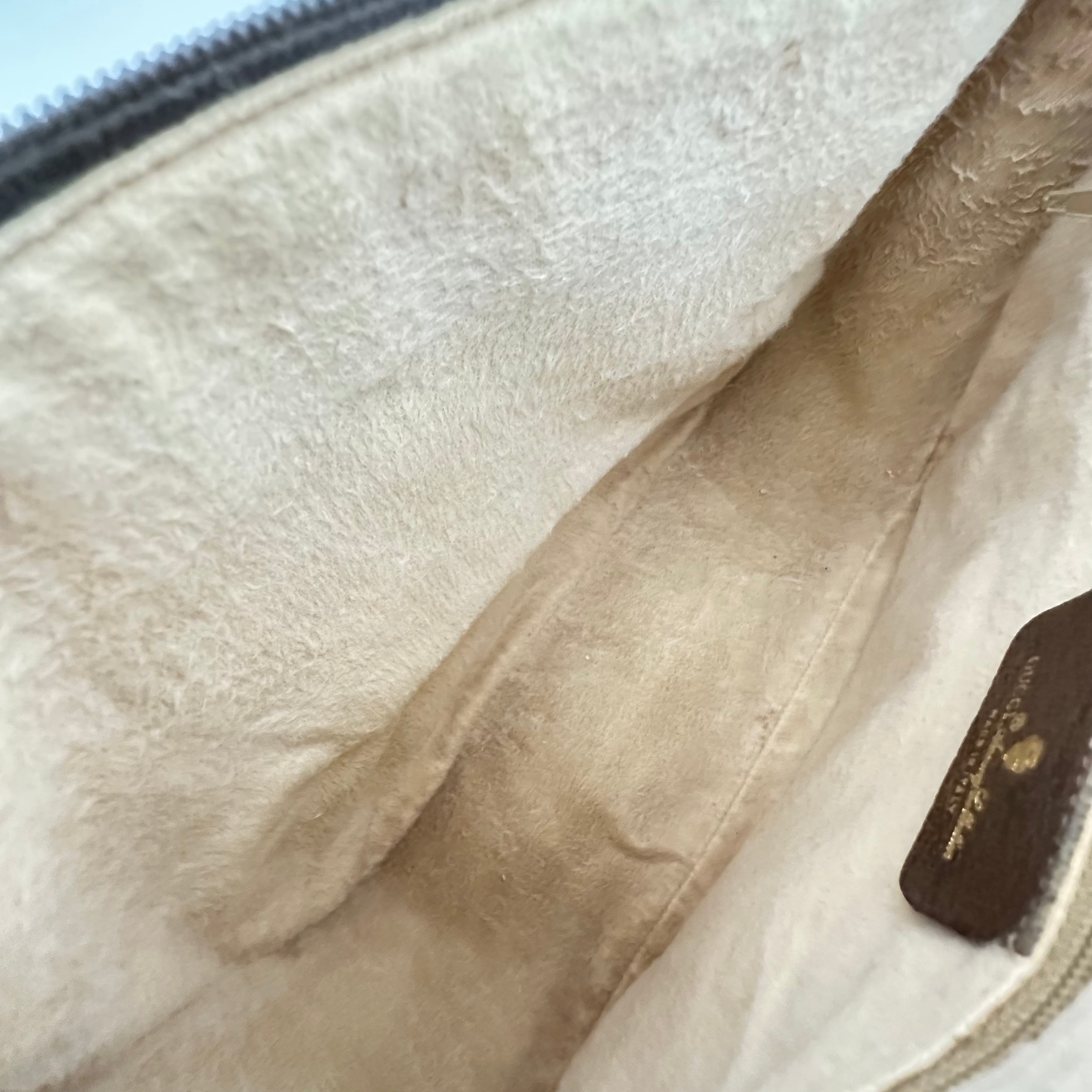 Sherry Shoulder Bag