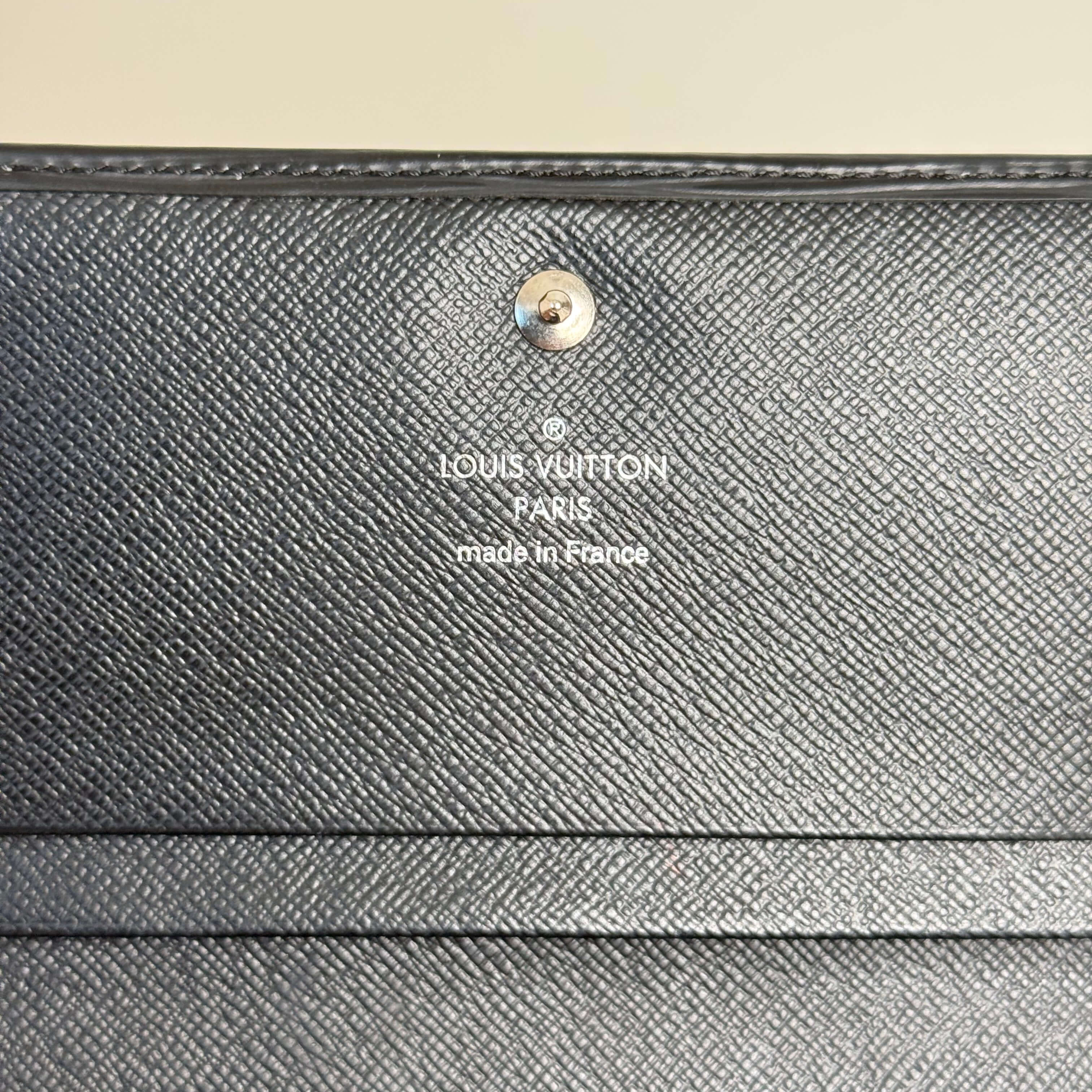 Black Epi Compact Wallet