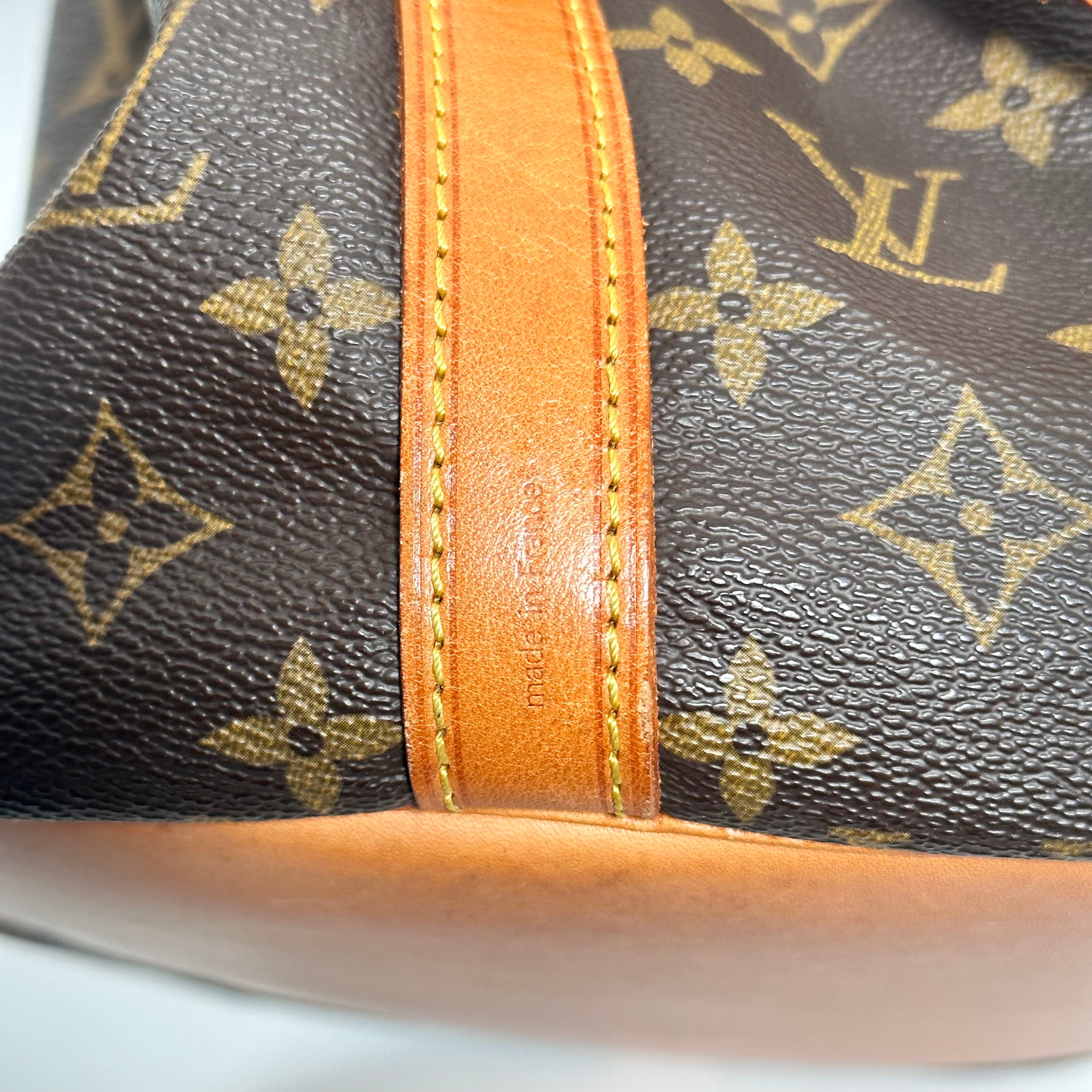 Monogram Petit Noé