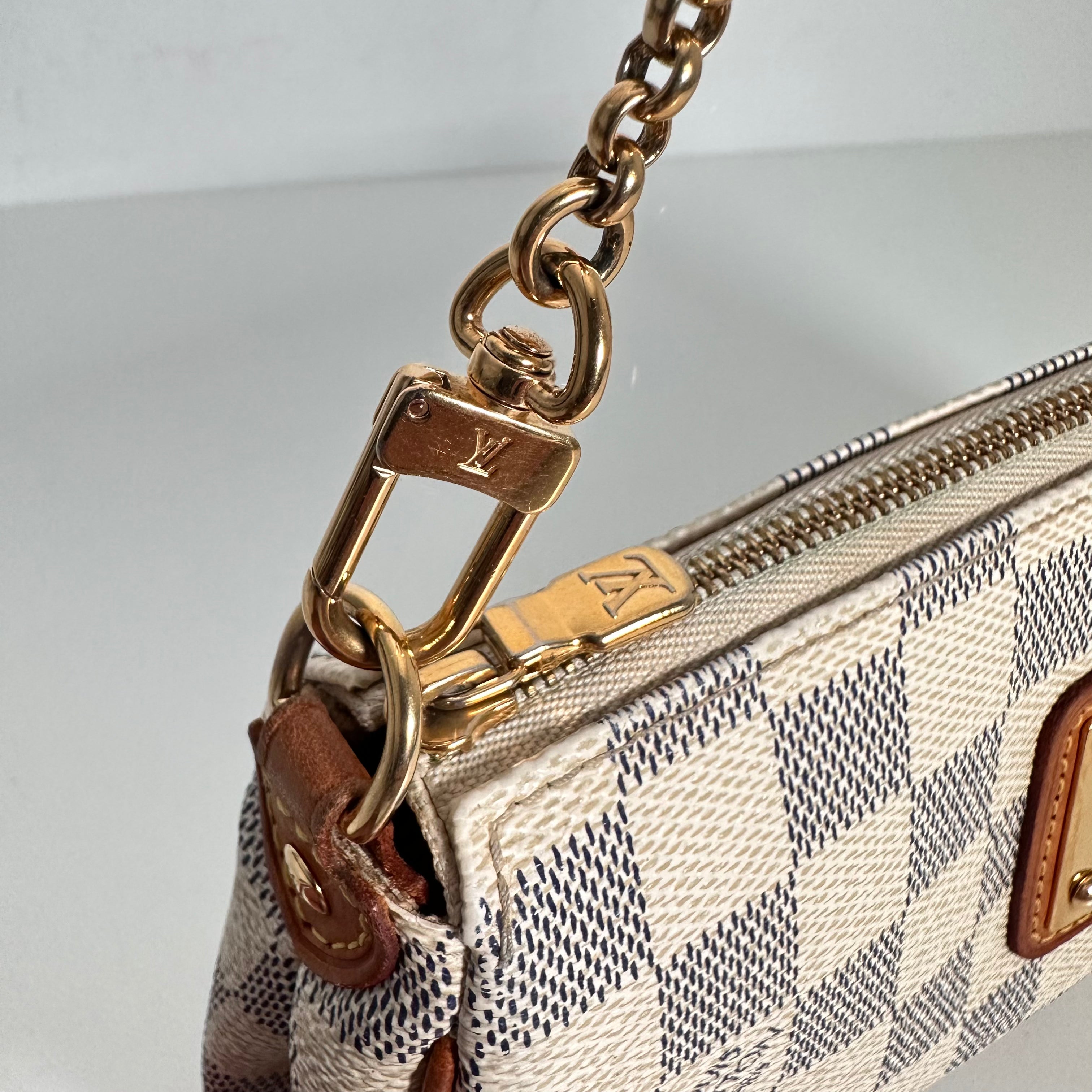 Pochette Eva Damier Azur