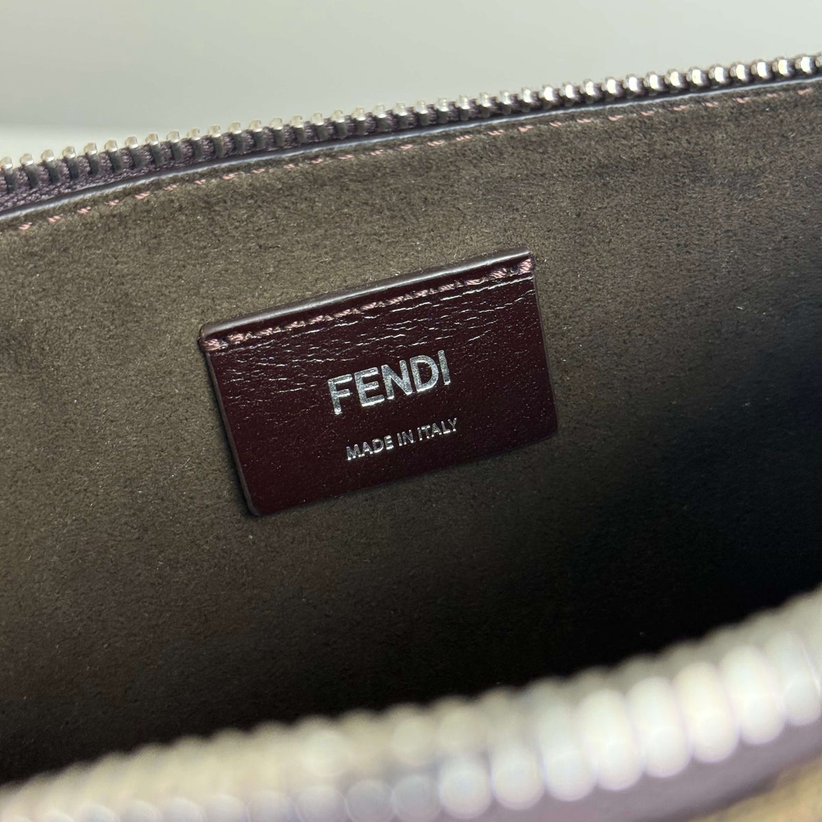 Zucca Messenger Bag