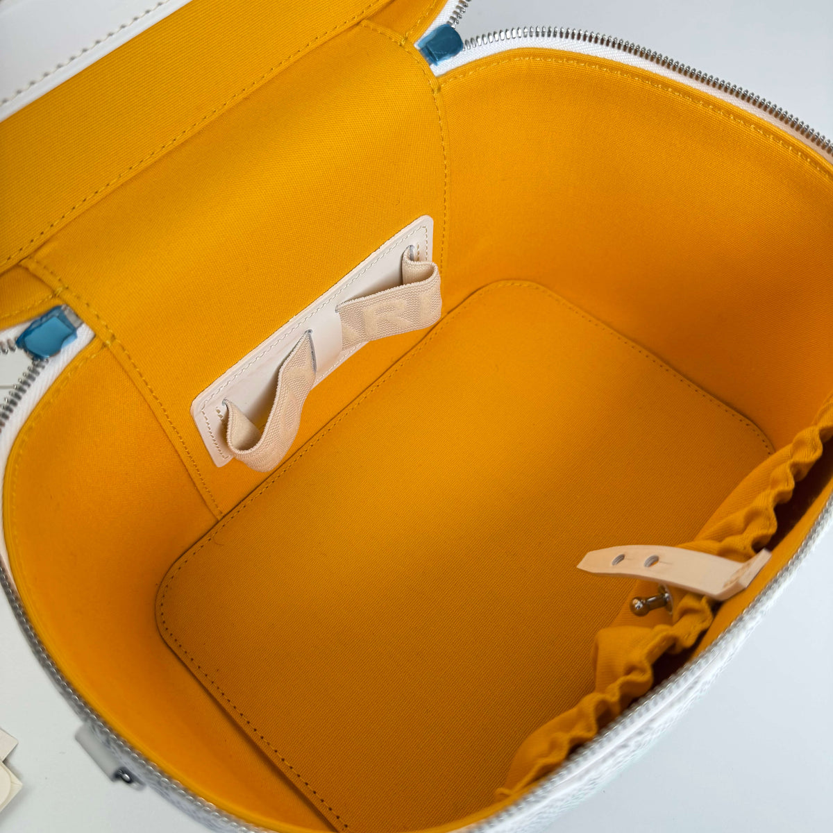 Goyardine Muse Vanity Case w/ Strap