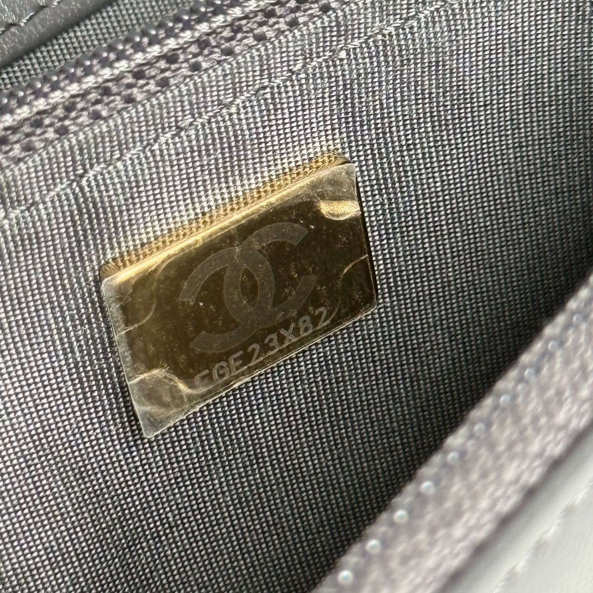 Chanel 19 WOC