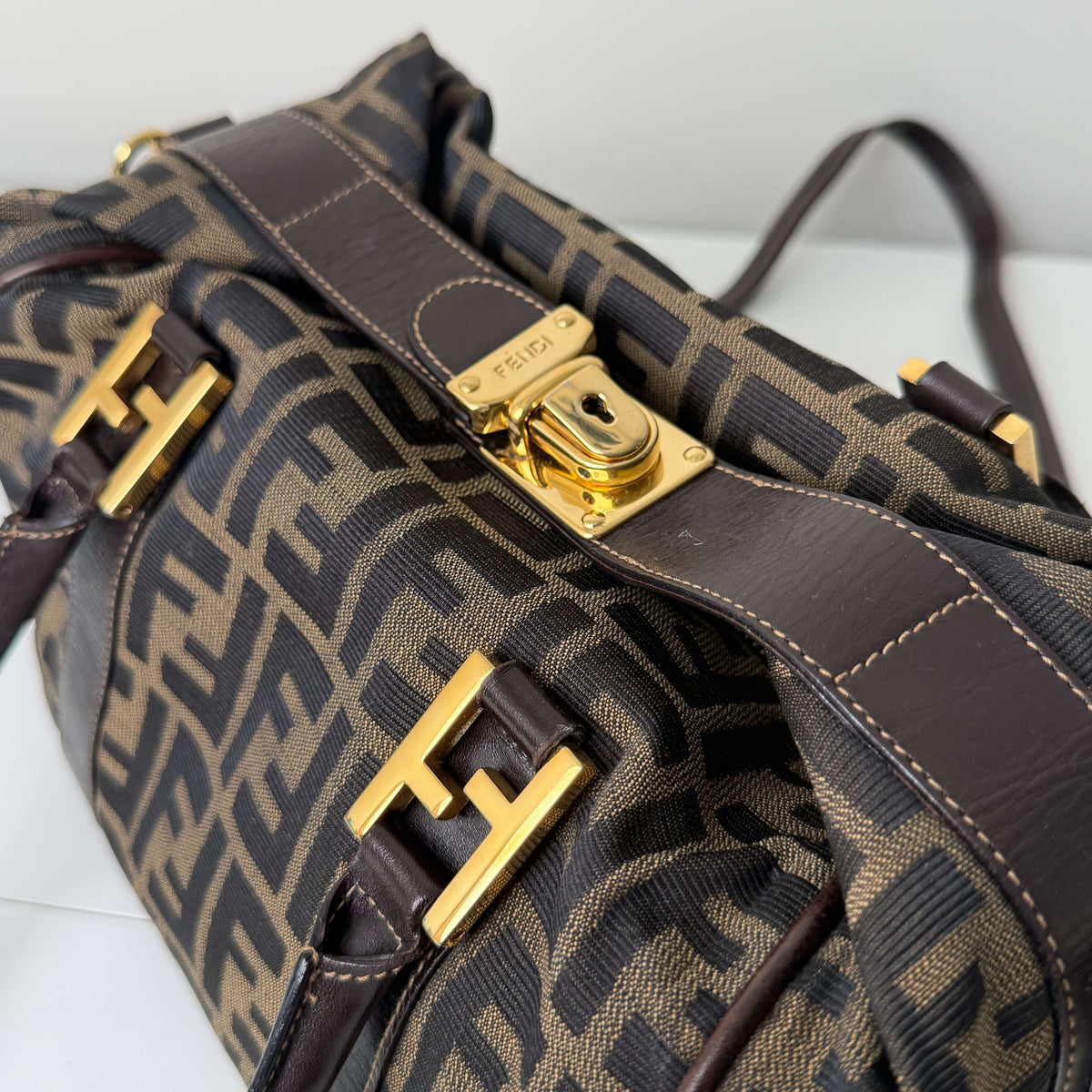 Zucca Handbag w/ Strap
