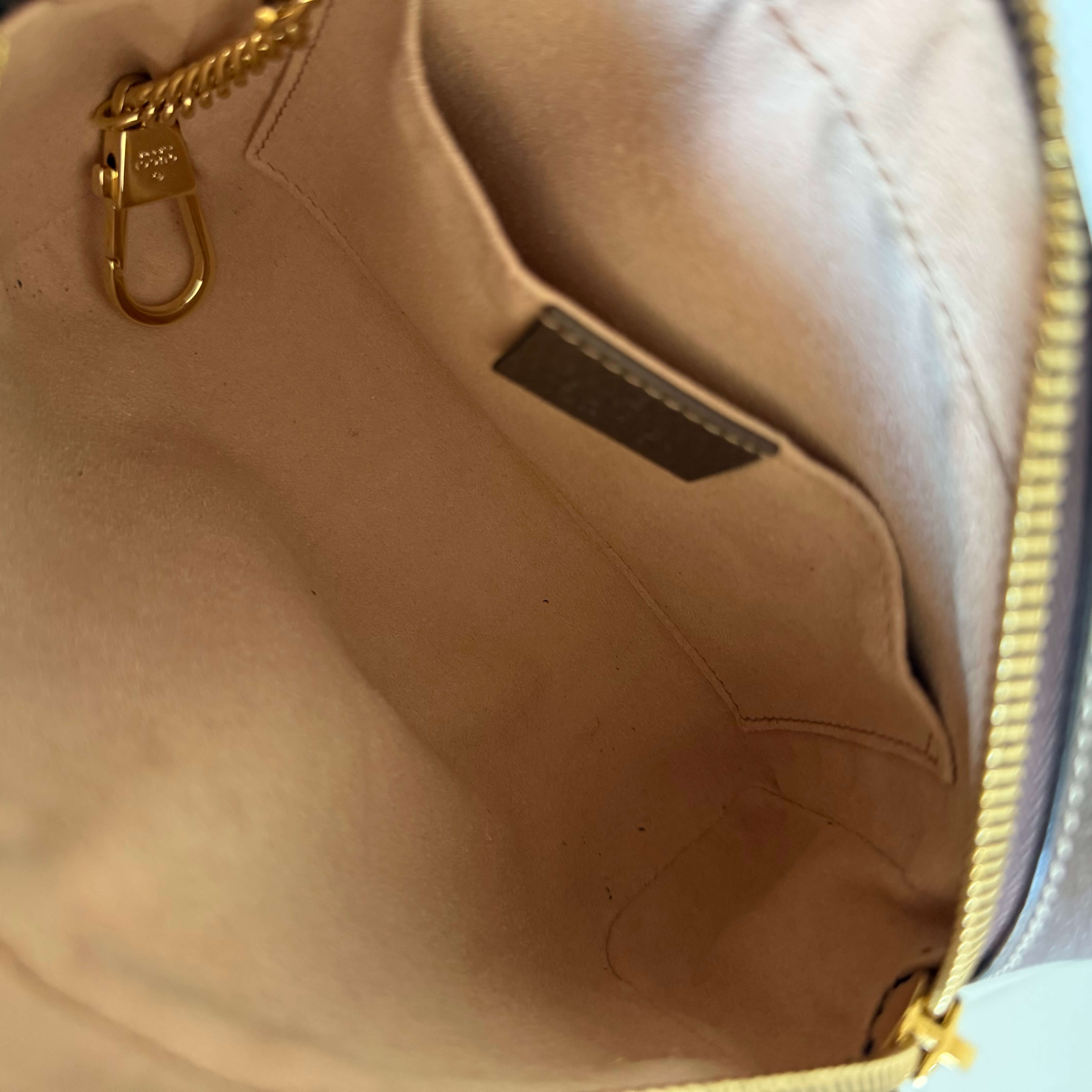 Ophidia Crossbody