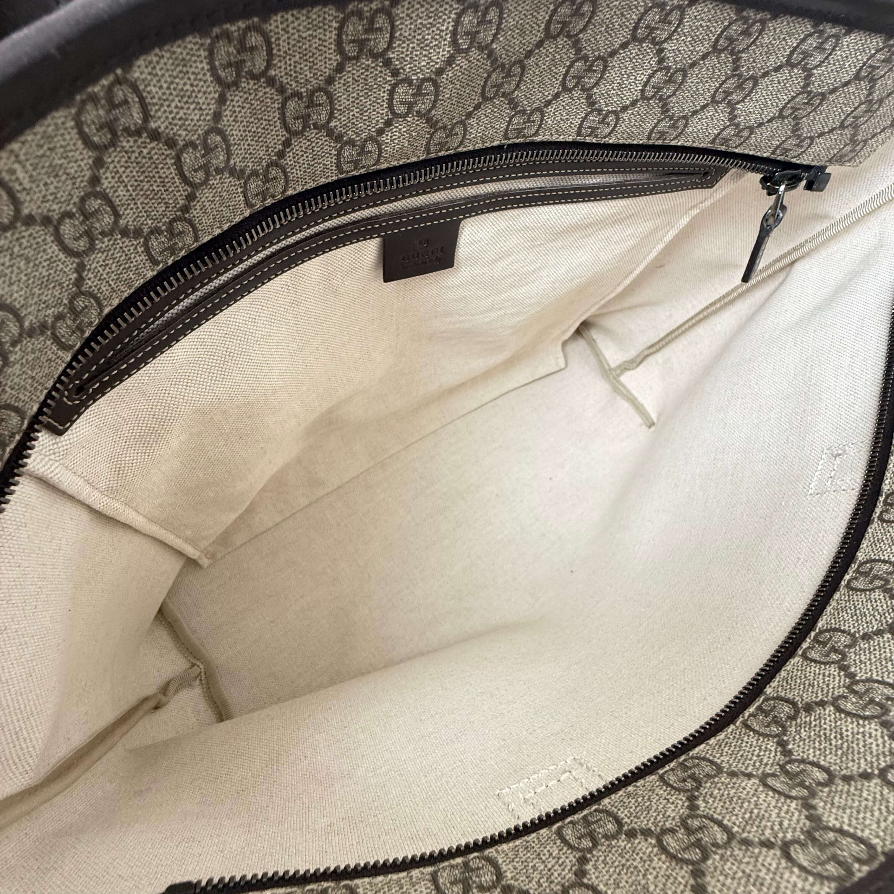 GG Supreme Canvas Tote