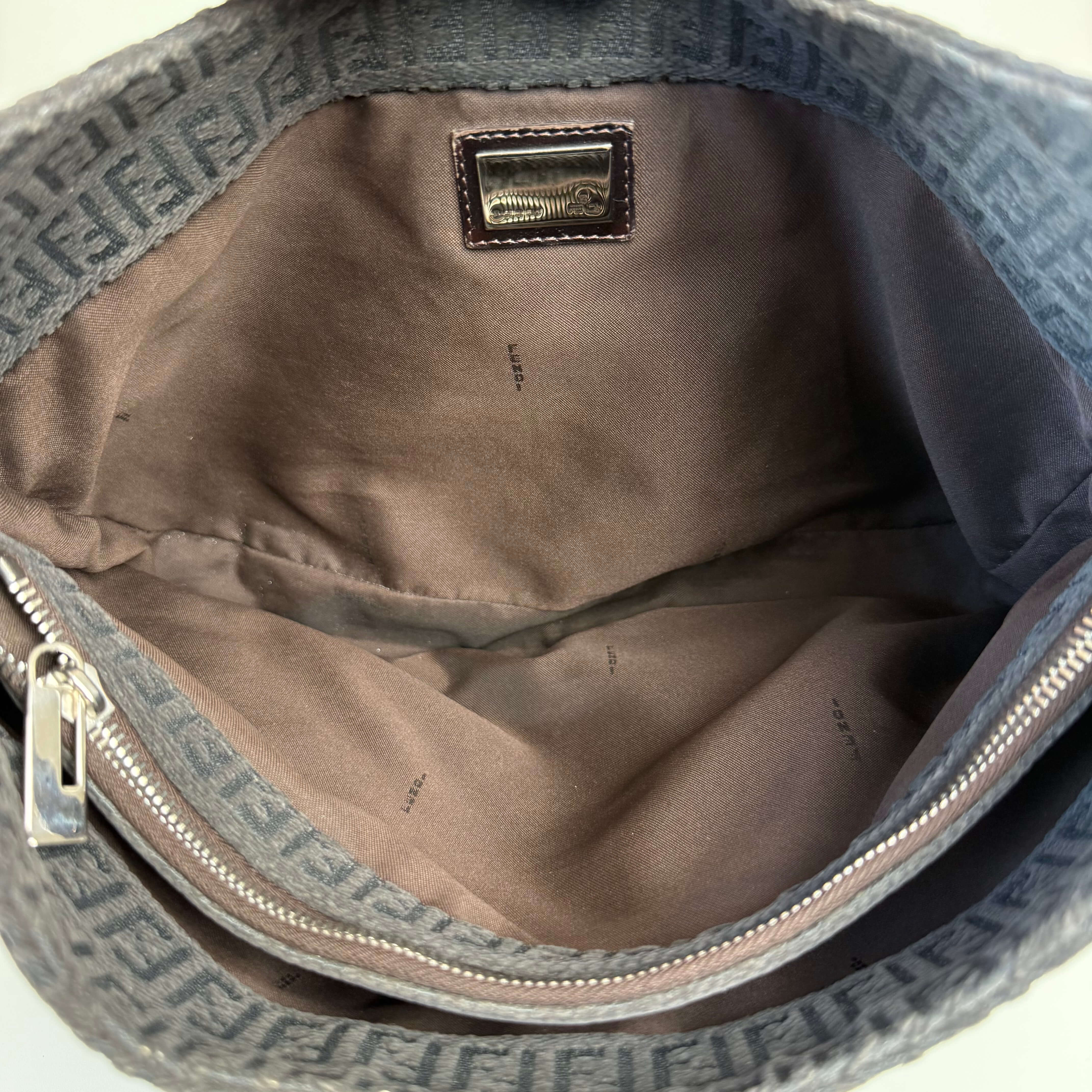 Fendi Hobo Baguette