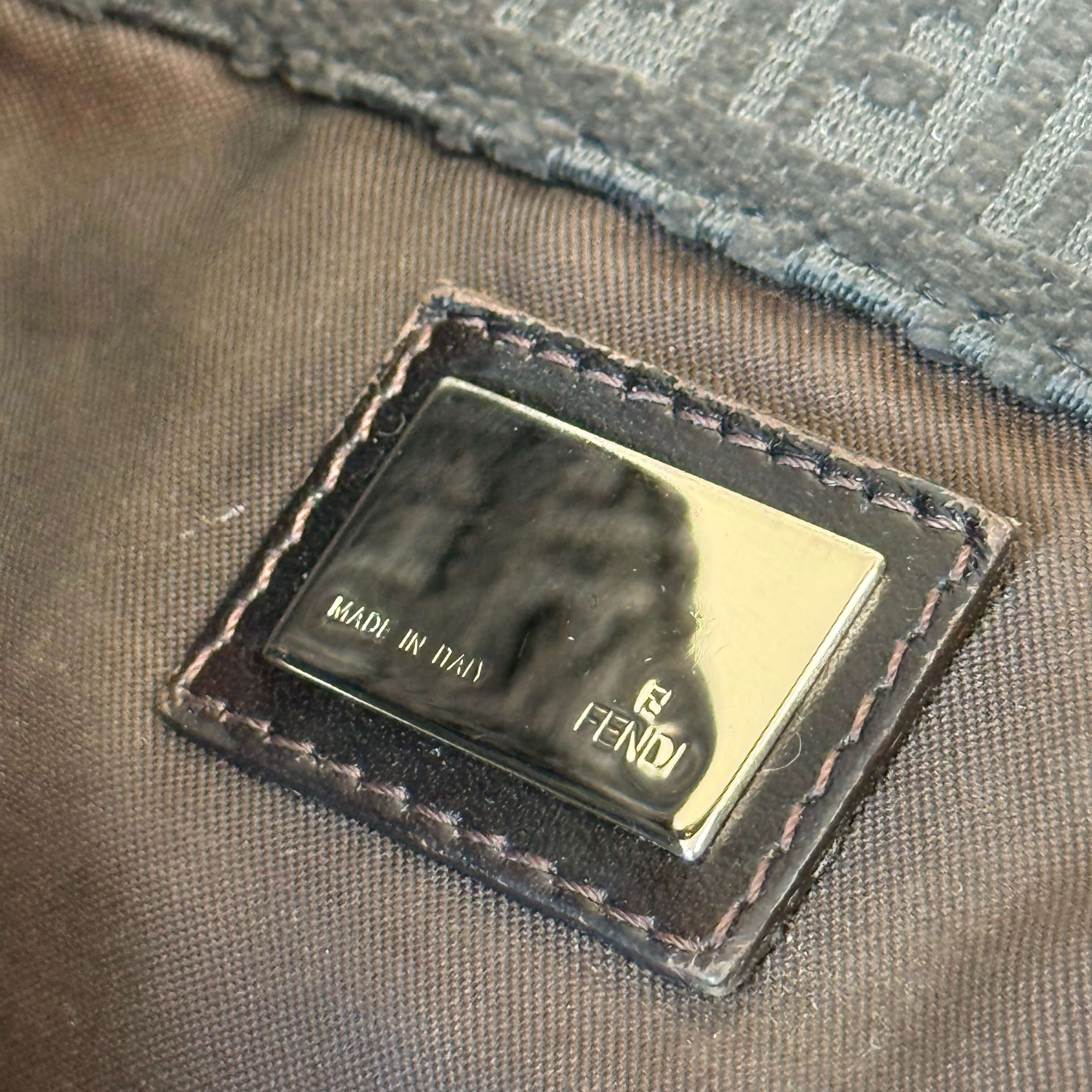 Fendi Hobo Baguette
