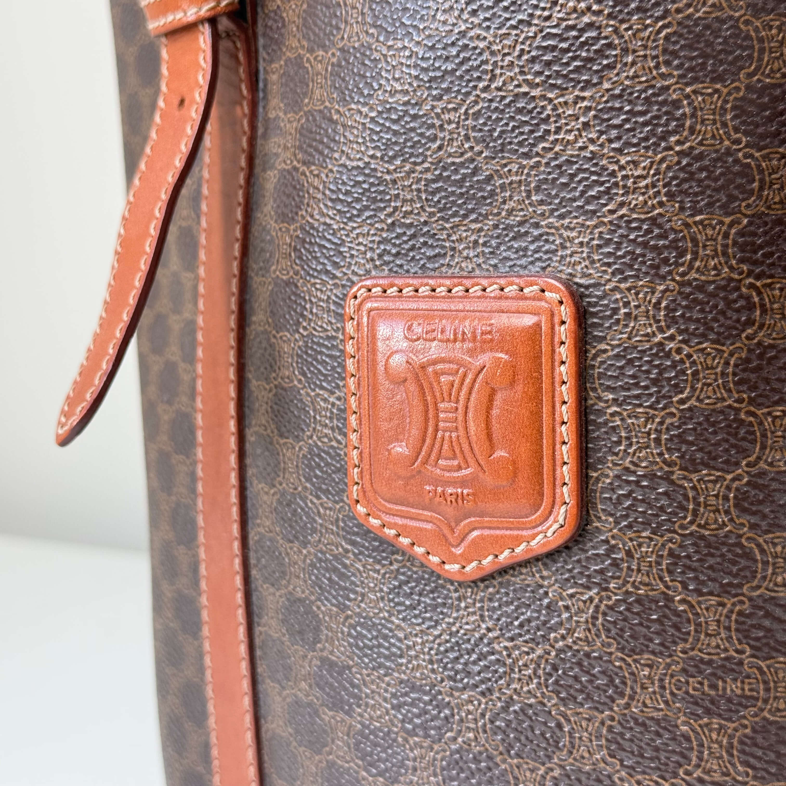 Vintage Bucket Bag