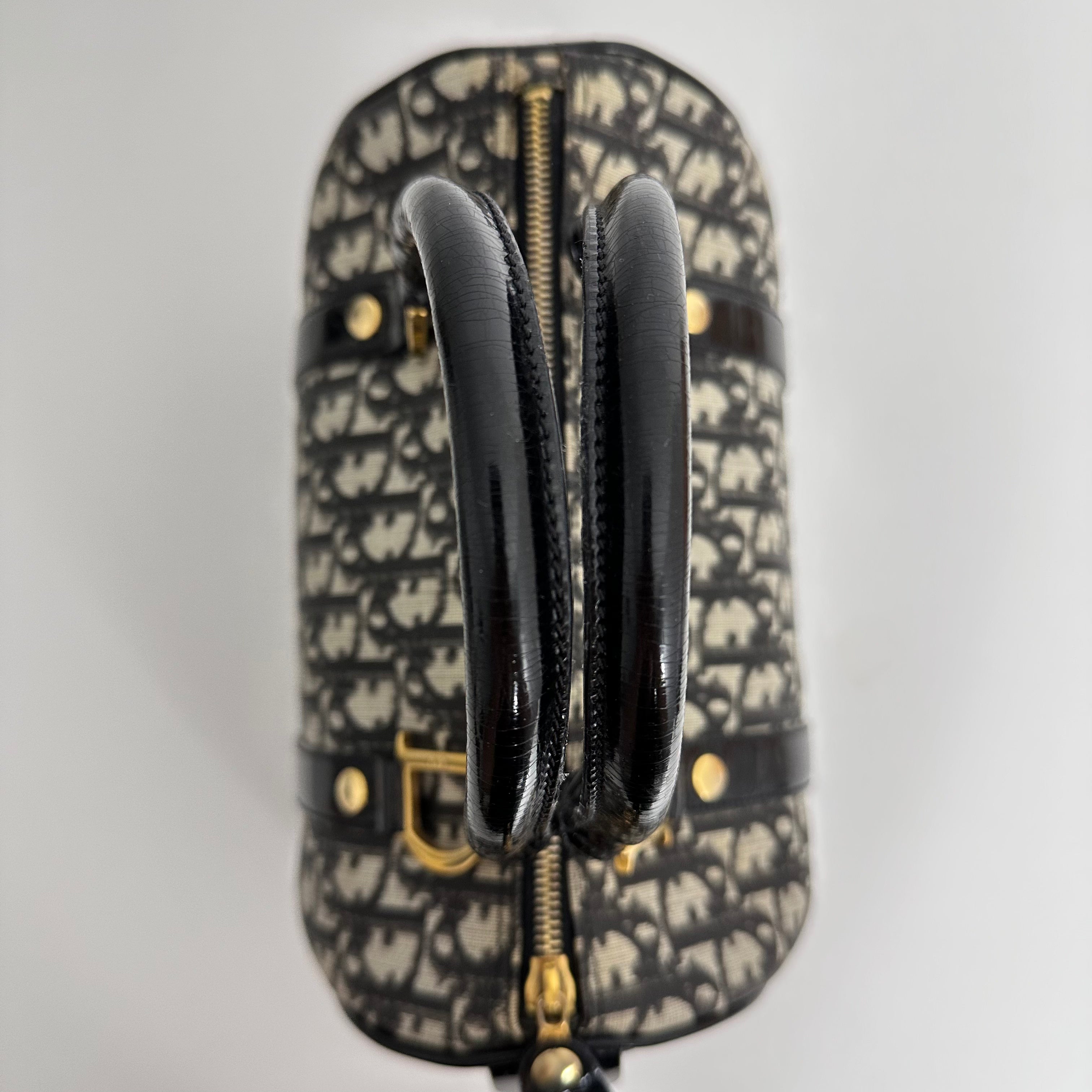 Trotter Boston Bag