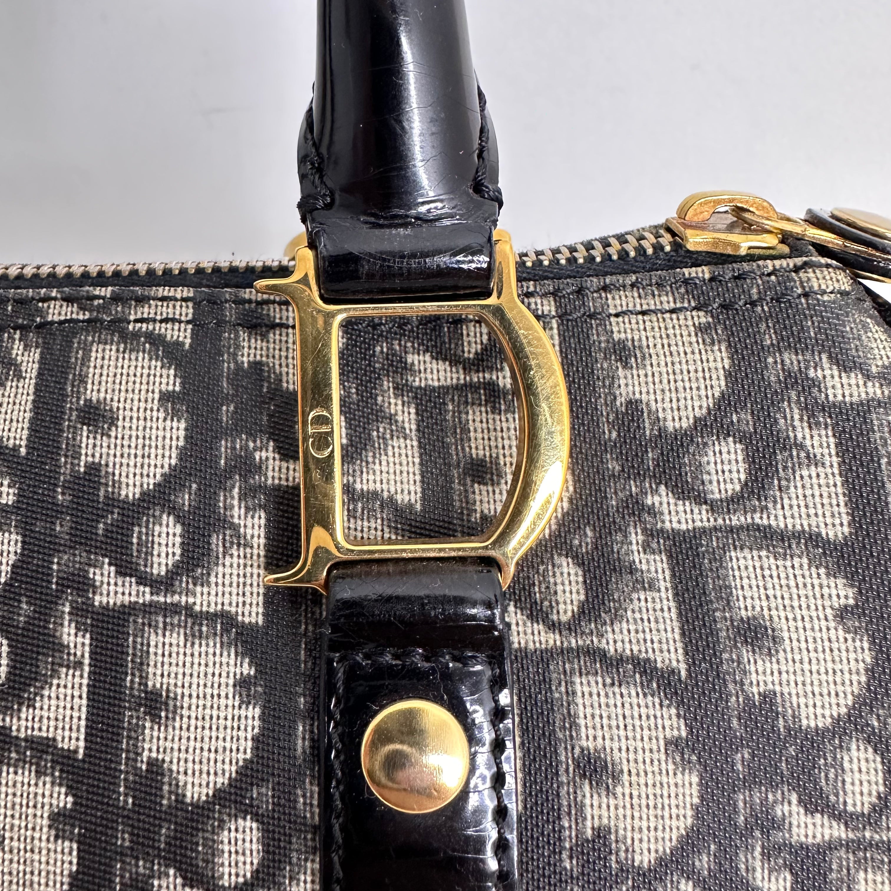 Trotter Boston Bag