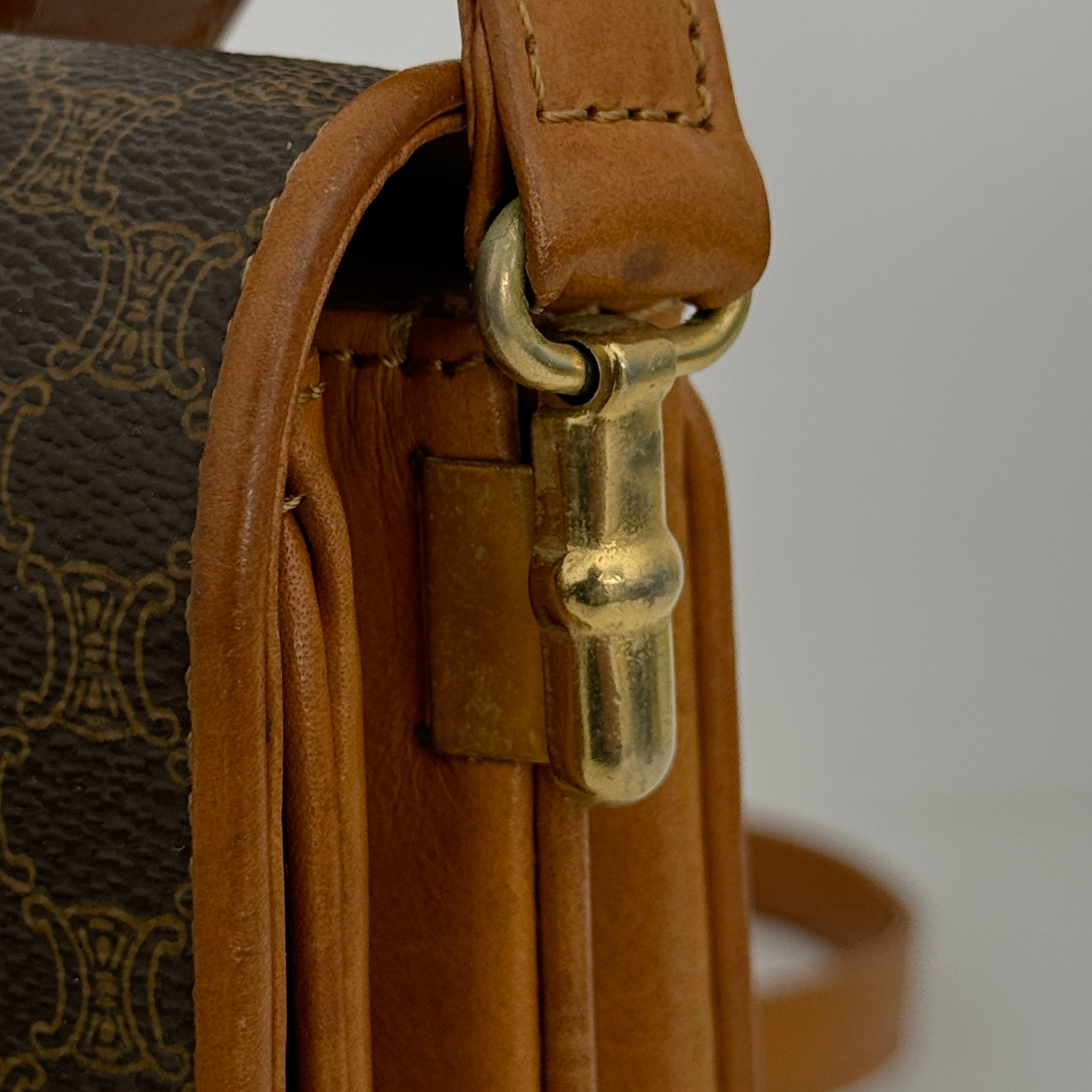 Macadam Slide Lock Crossbody