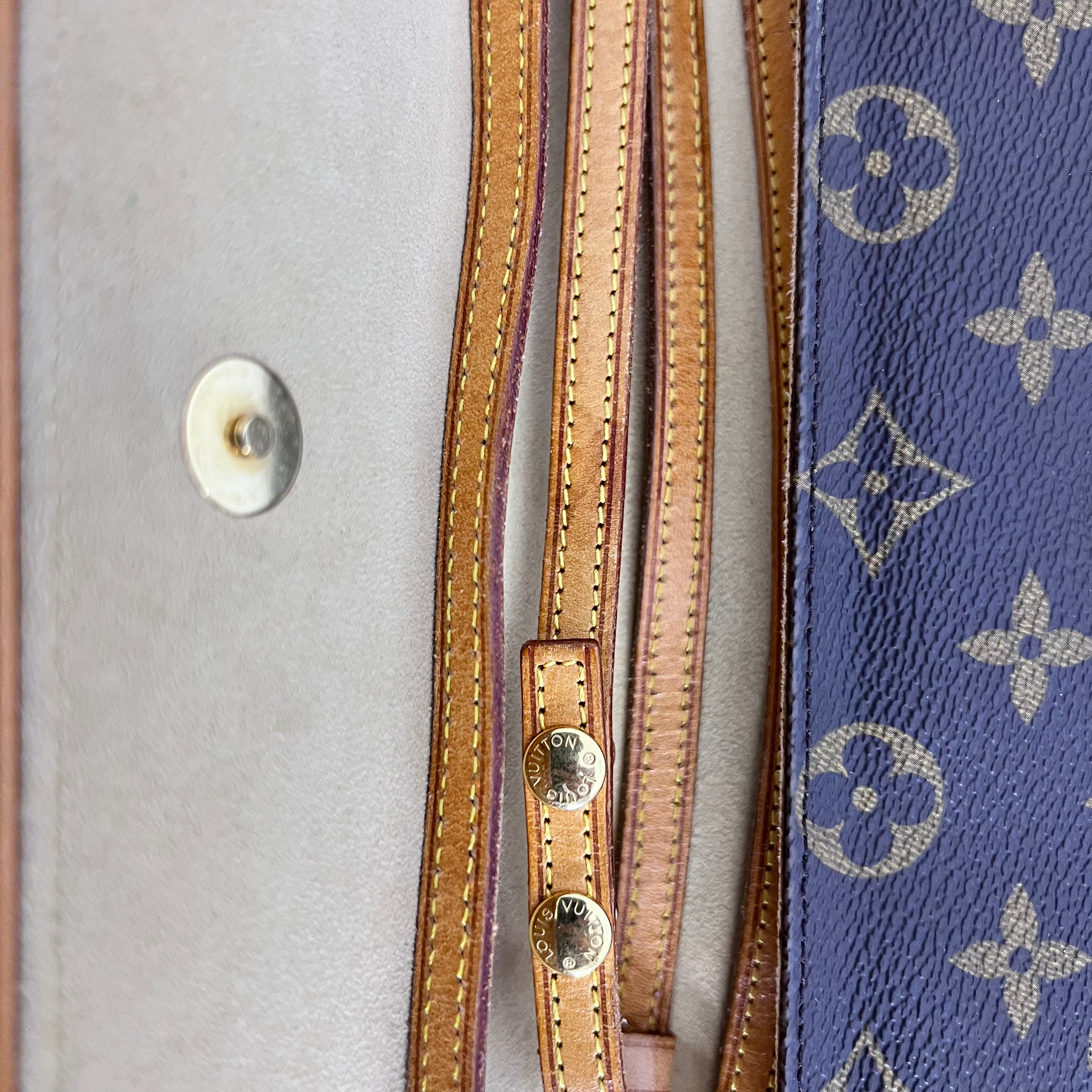 Monogram Pochette Twin GM
