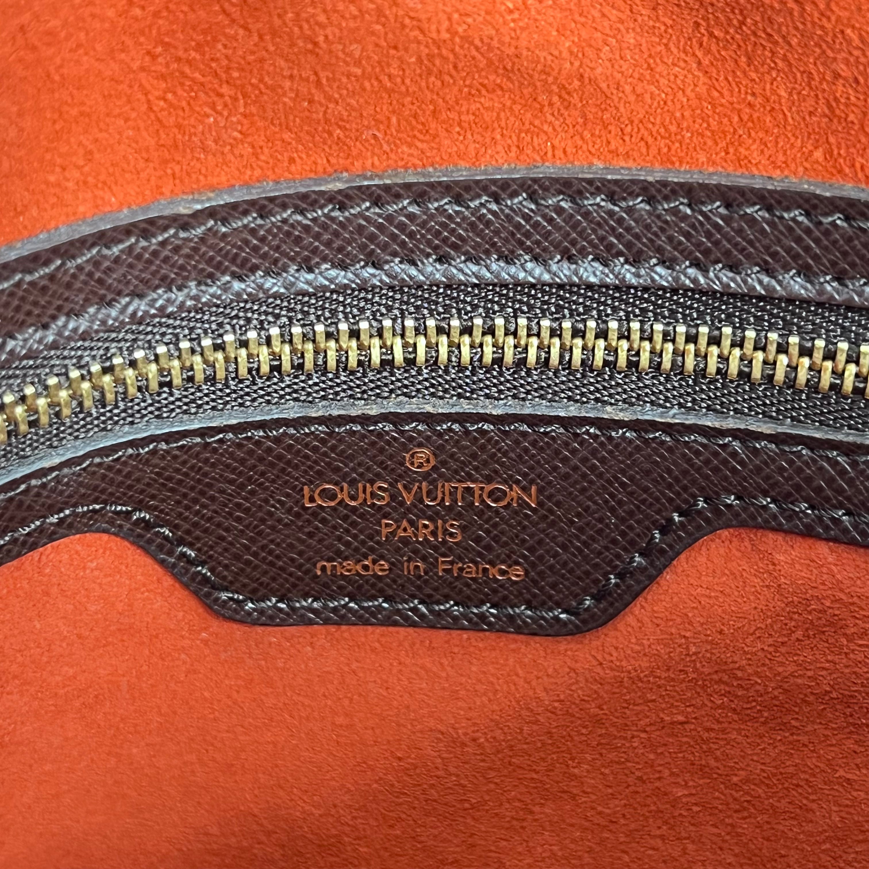 Damier Ebene Marais Bucket Bag