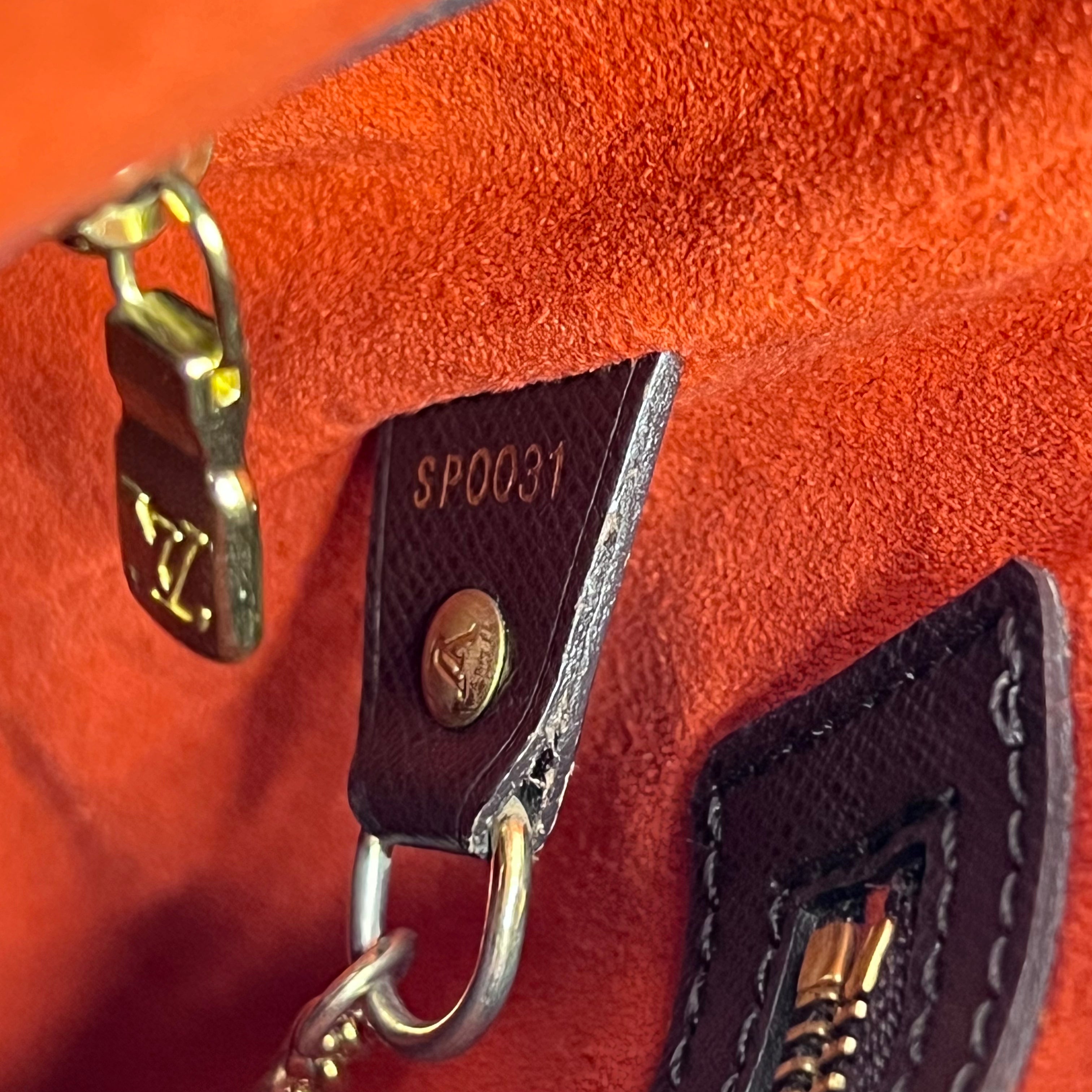 Damier Ebene Marais Bucket Bag