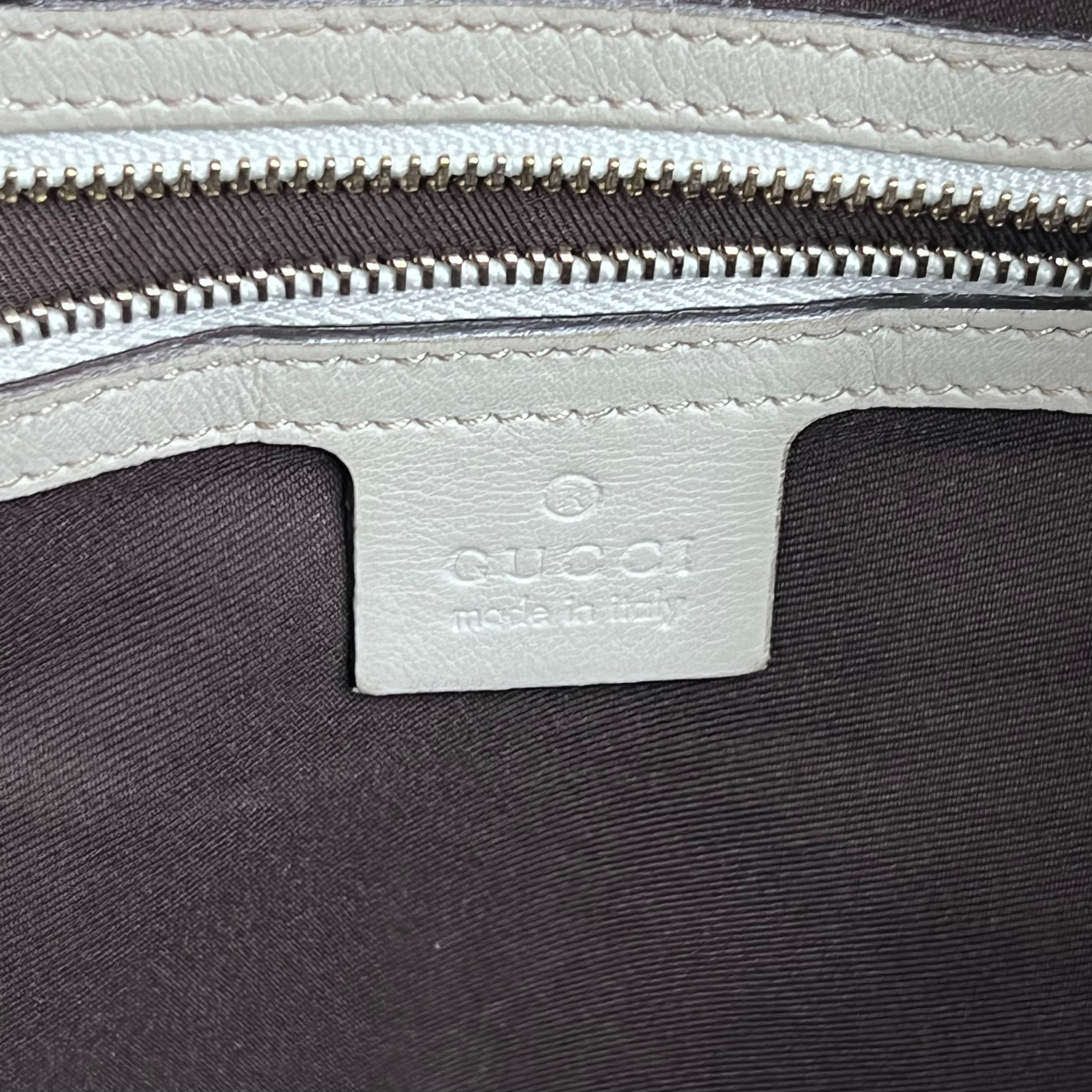 Indy Hobo Bag