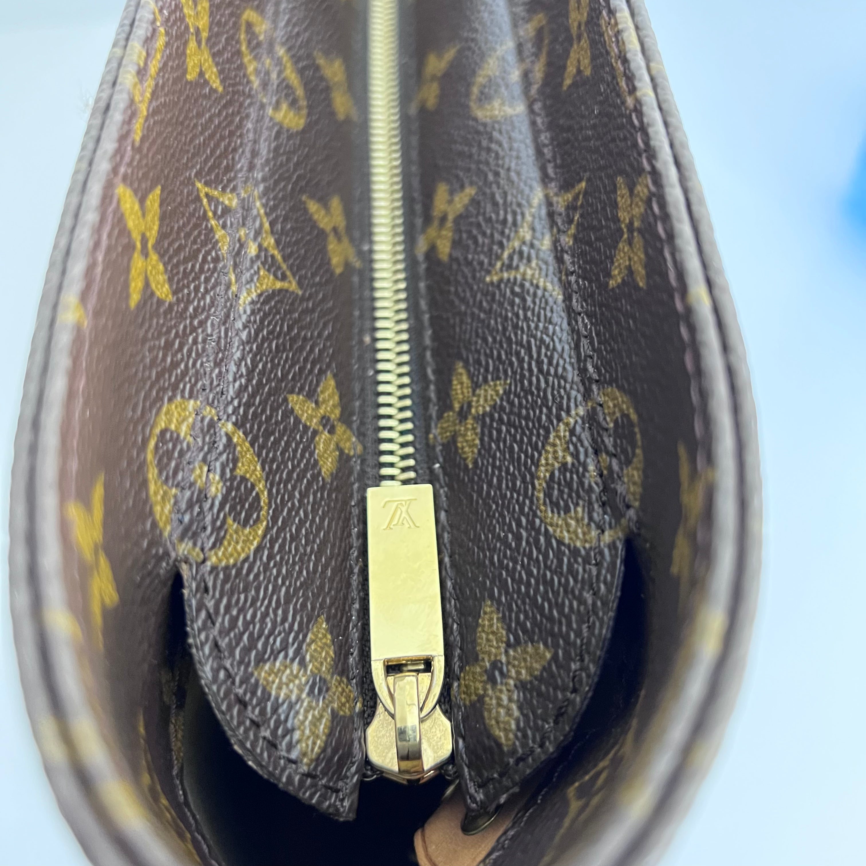 Monogram Luco