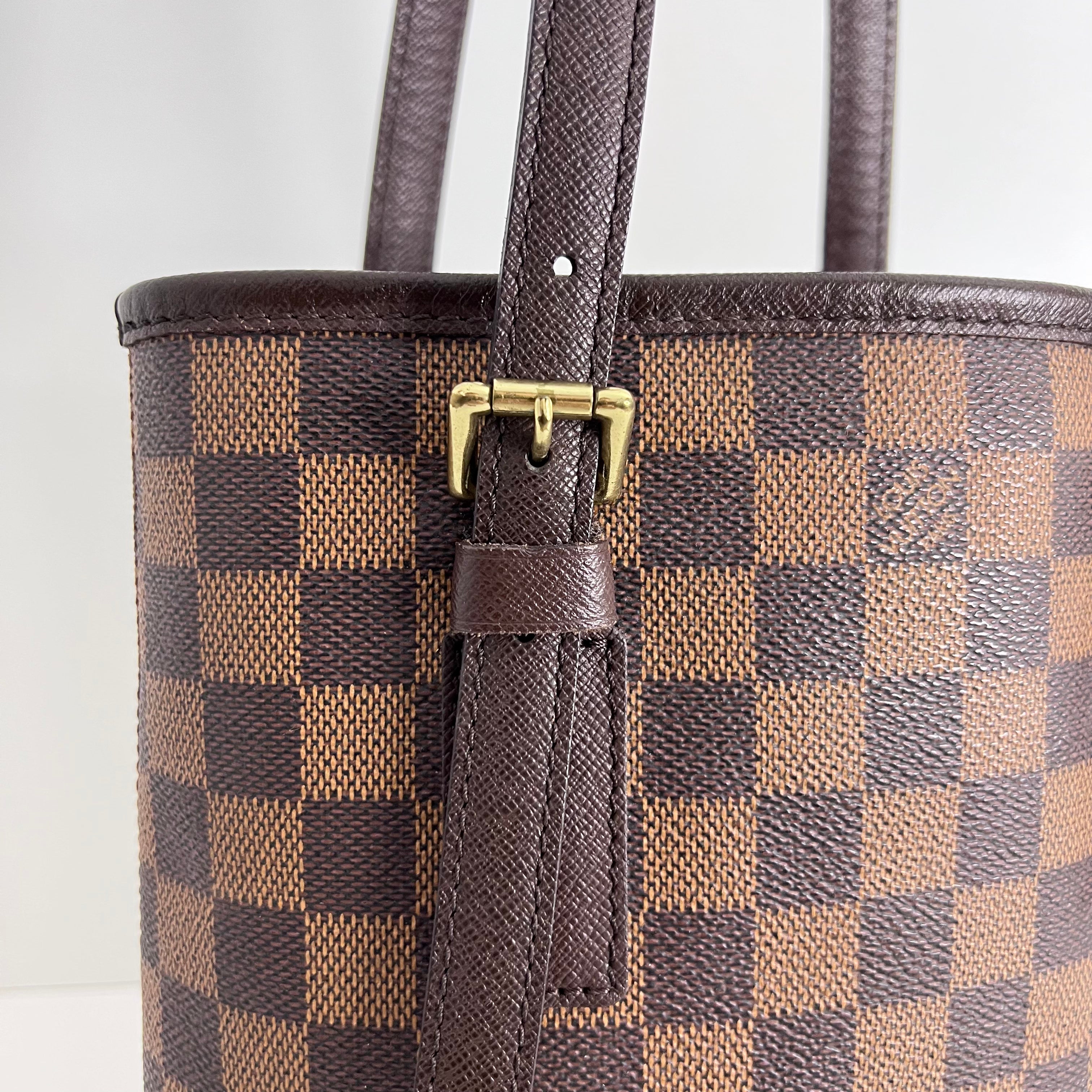 Damier Ebene Marais Petit Bucket Bag