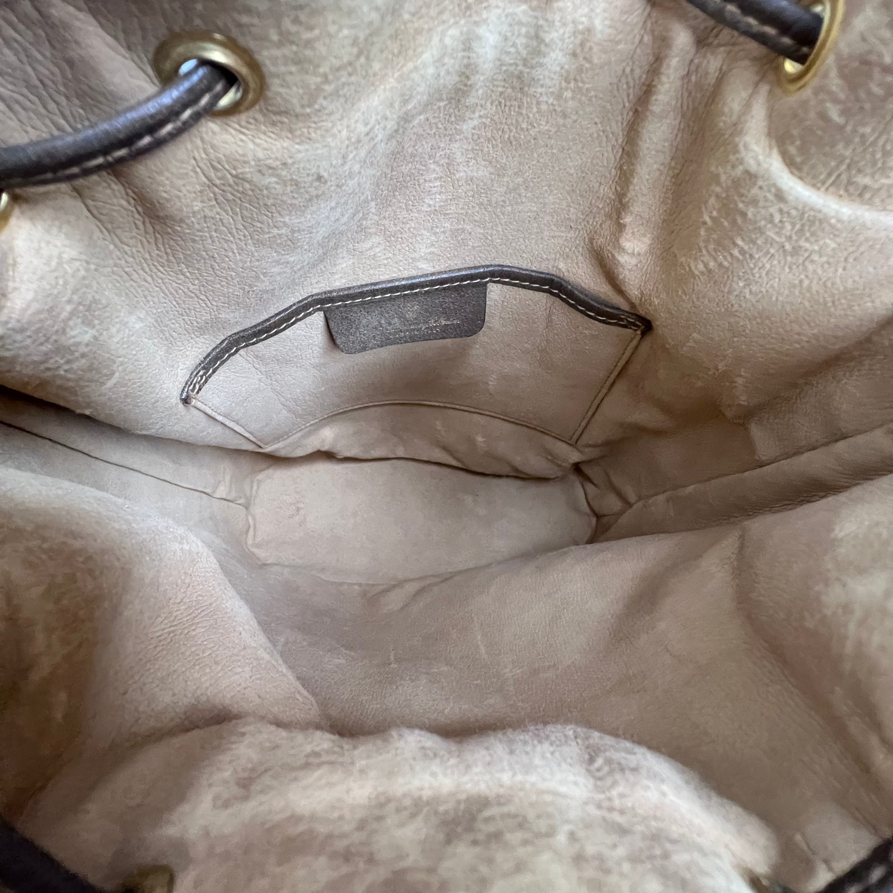 Vintage Bucket Bag