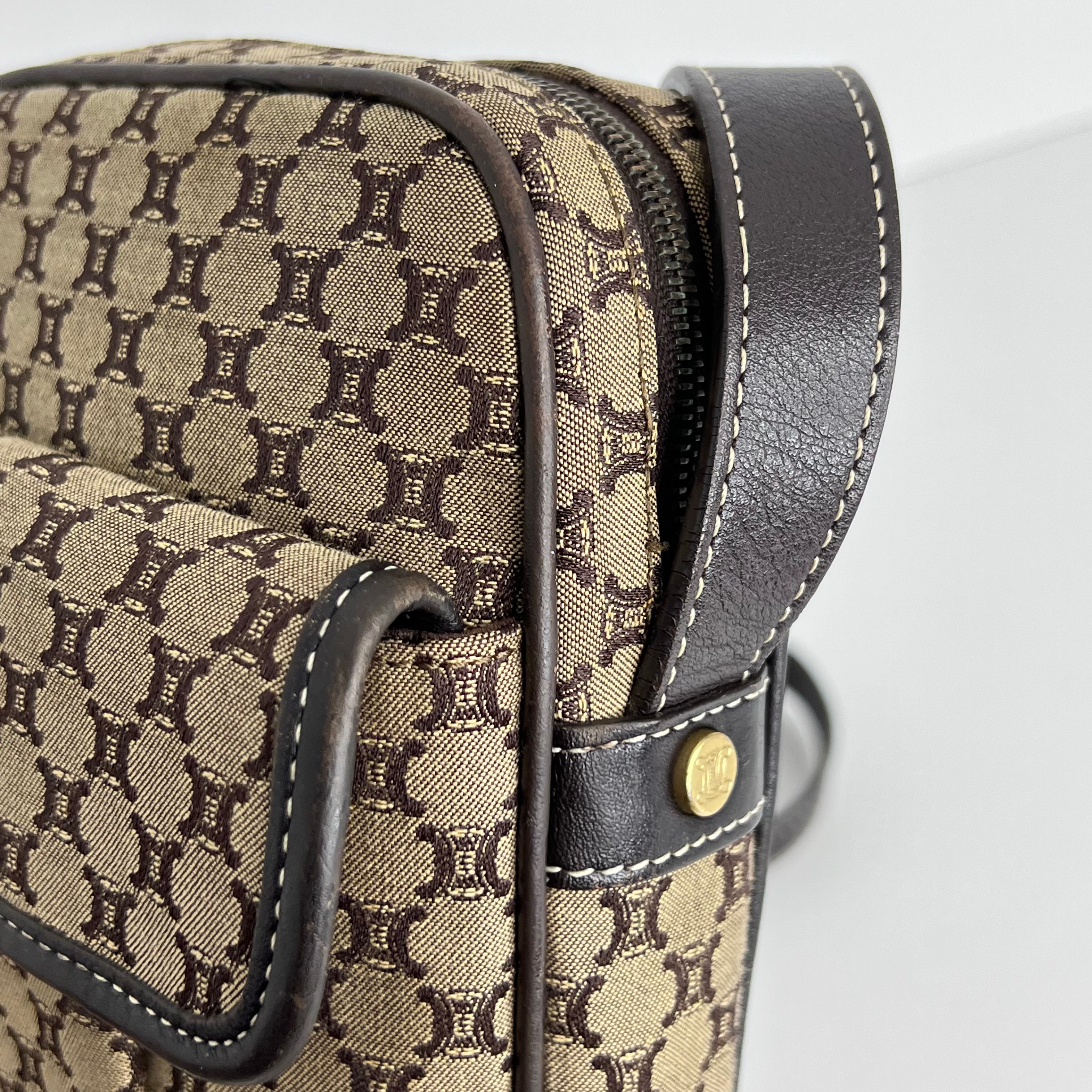 Triomphe Crossbody Bag