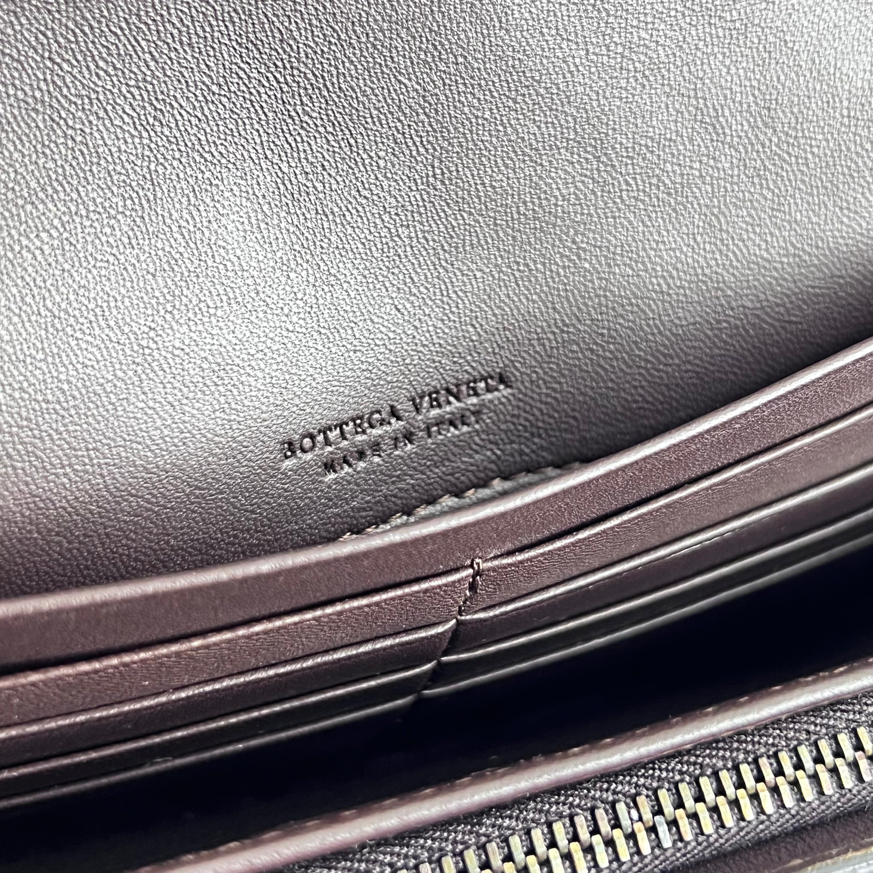 Intrecciato Continental Long Wallet