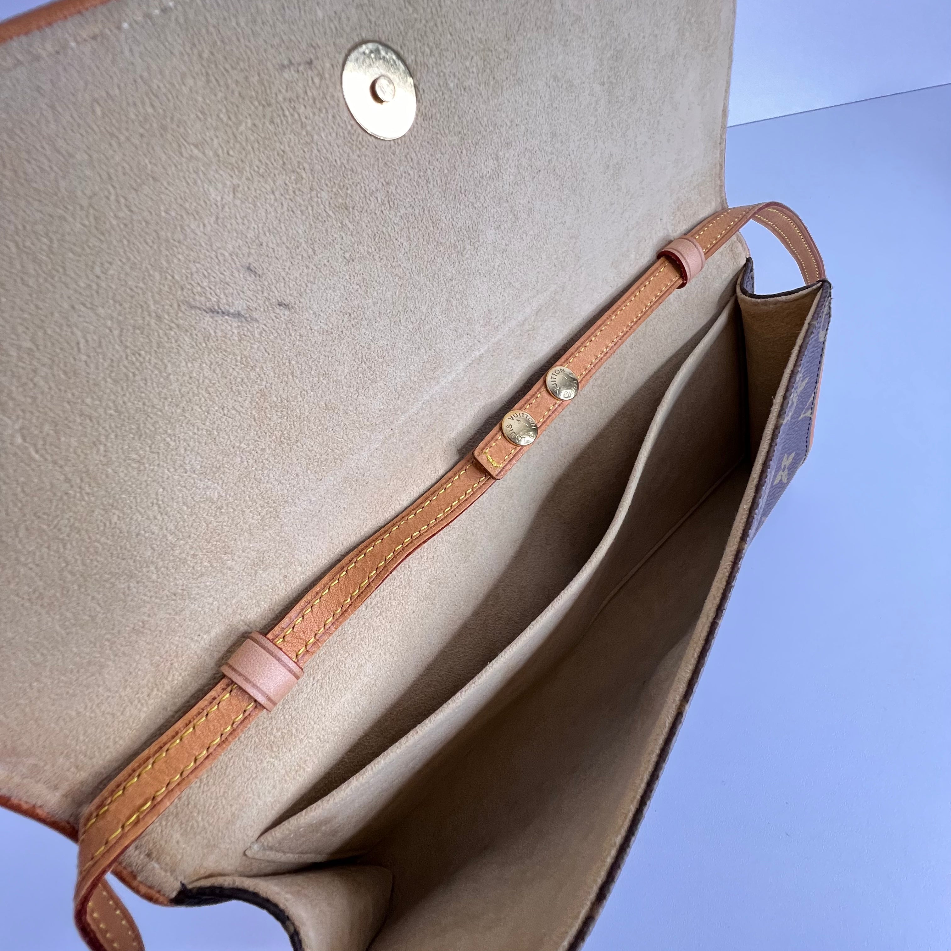 Monogram Pochette Twin GM