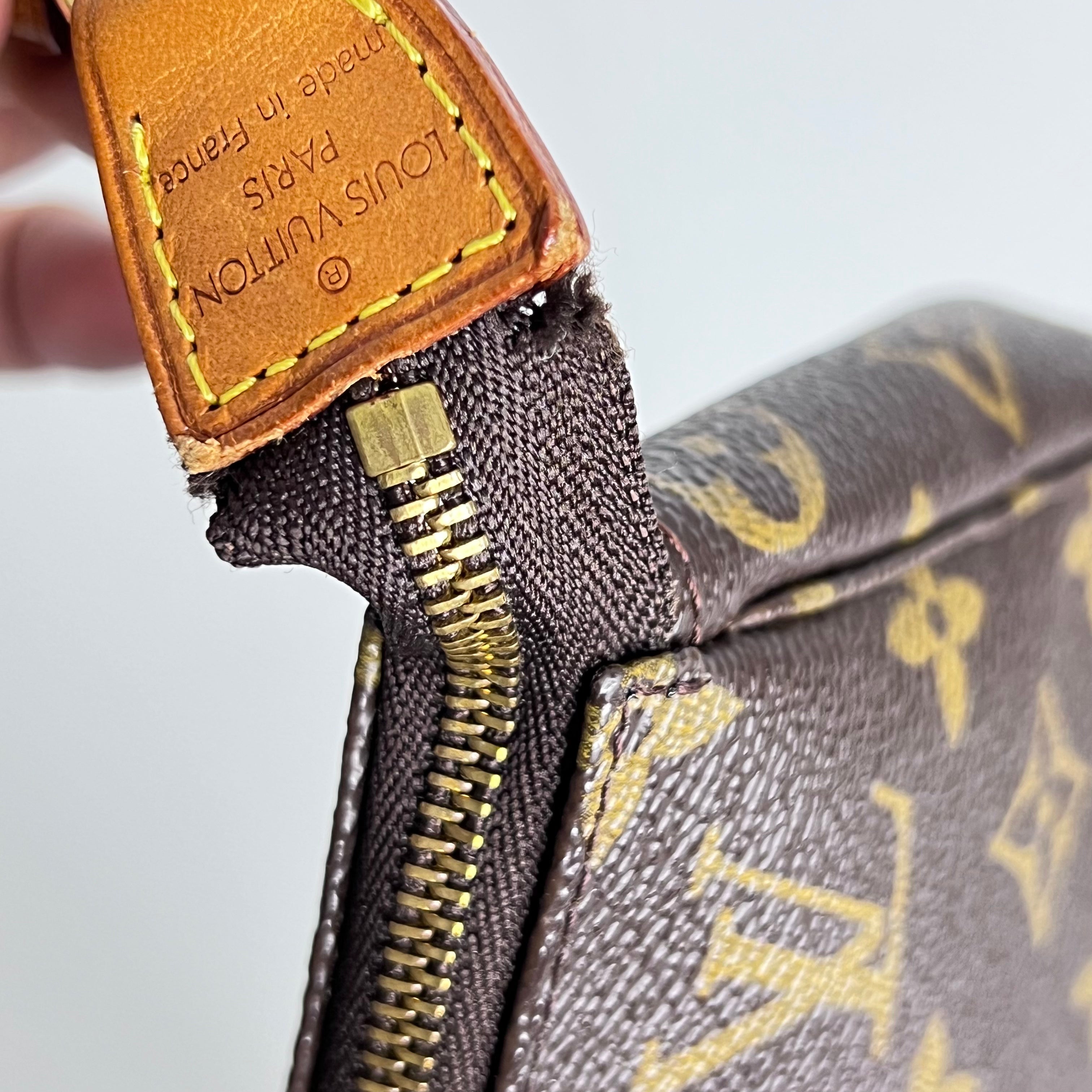 Pochette Accessories