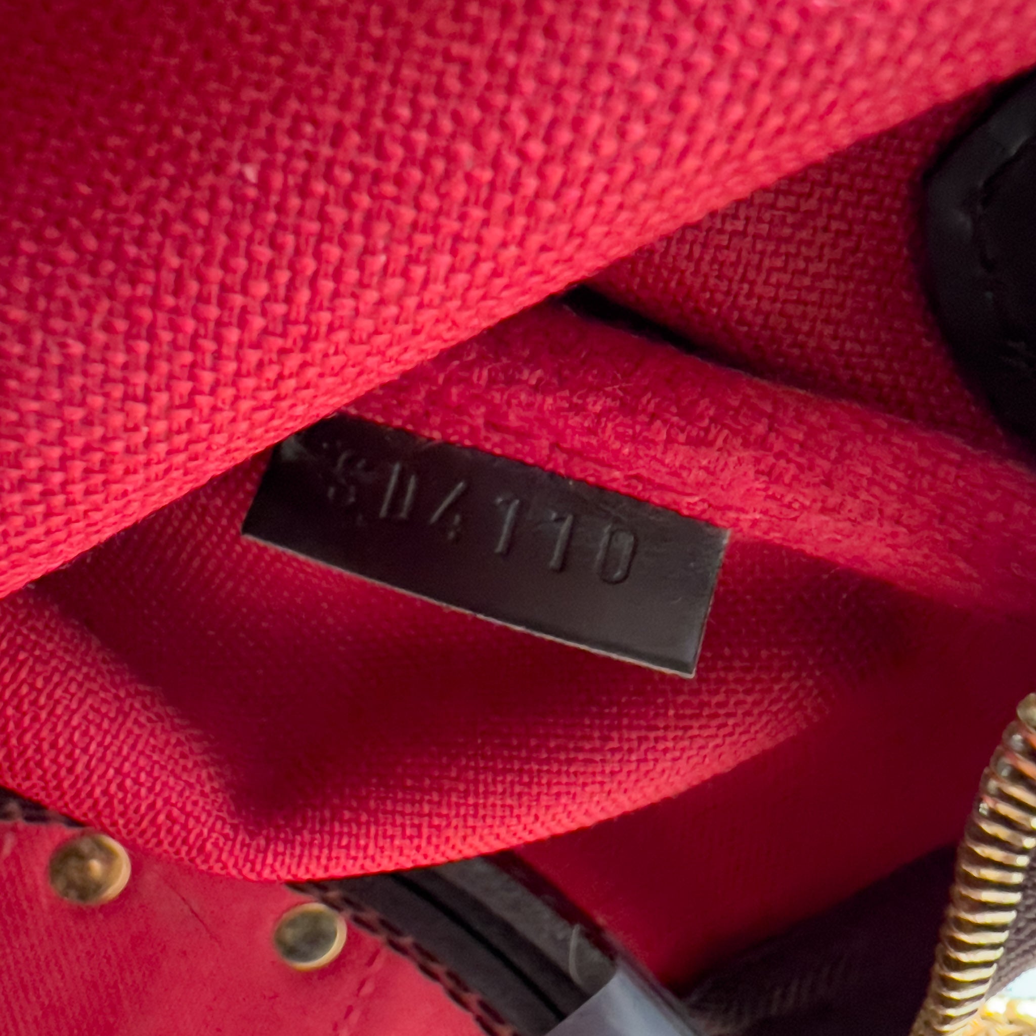 Damier Ebene Pochette Eva